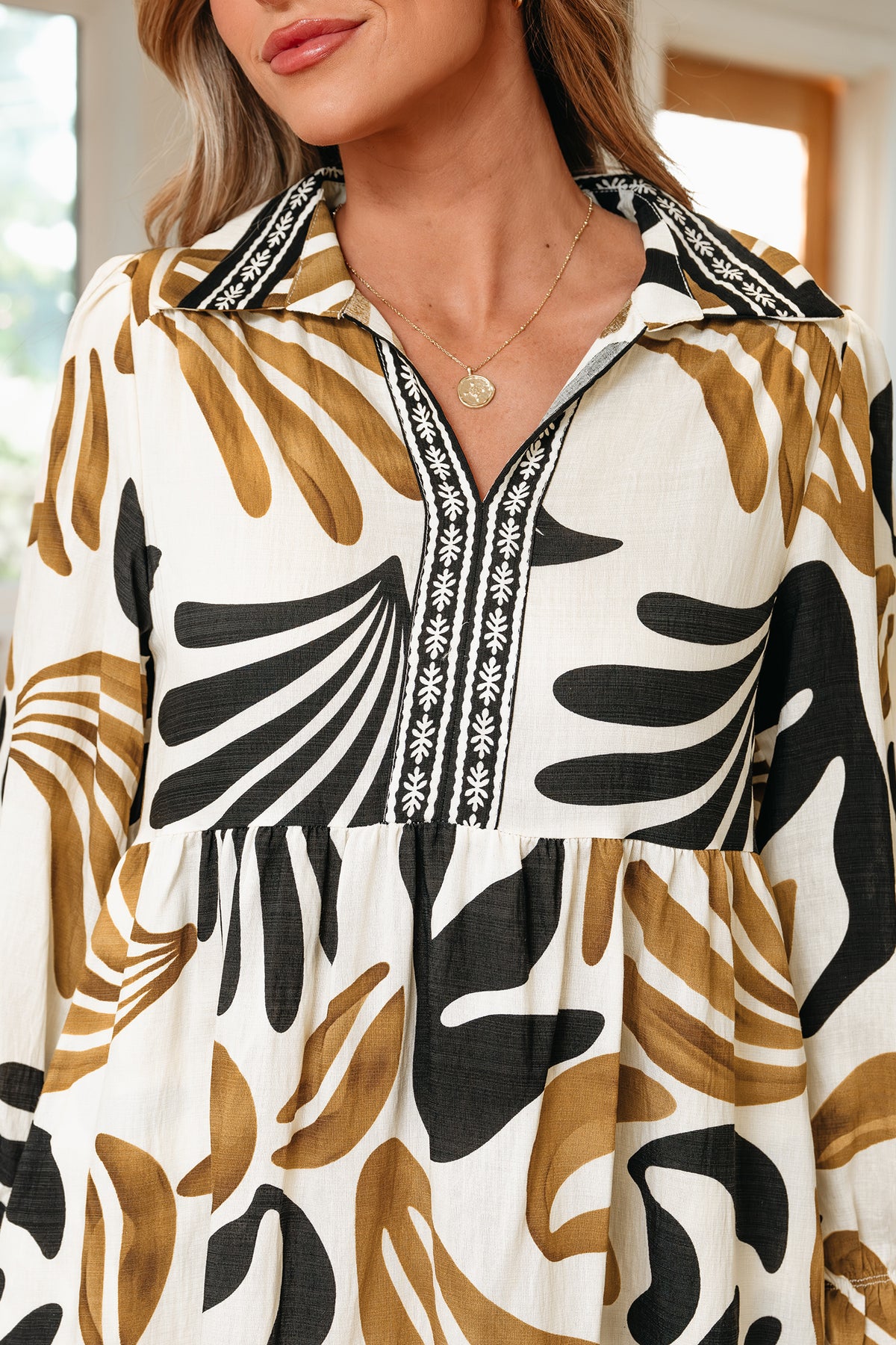 Brown Tropical Contrast Trim Neck Long Sleeve Ruffle Hem Dress