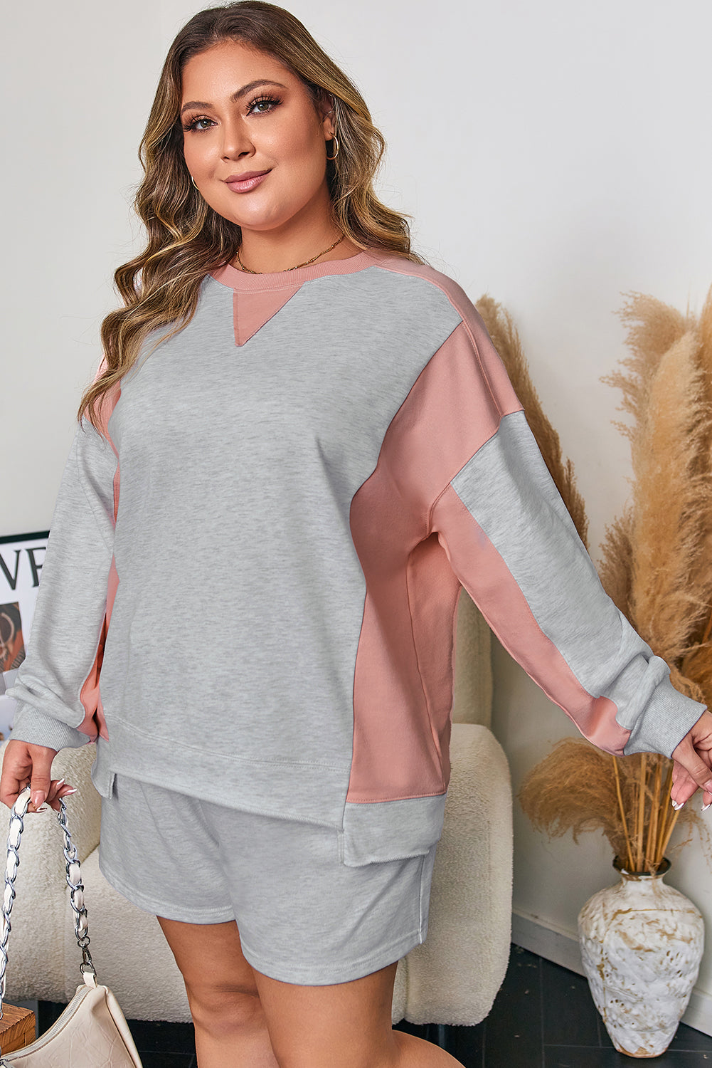 Light Grey Uneven Hem Color-Block Pullover Casual Shorts Plus Size 2pcs Outfit