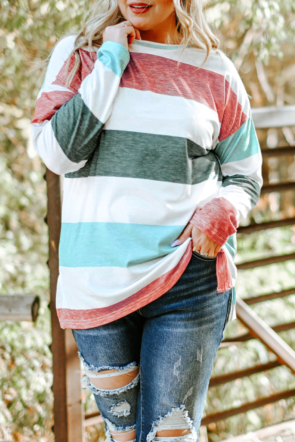 Green Plus Size Color-Block Pullover Top