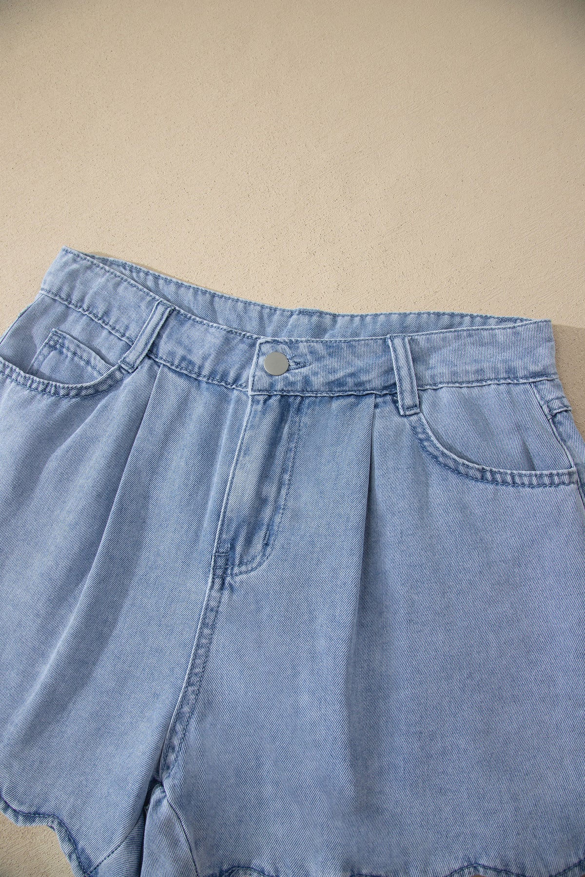Myosotis Solid Scalloped Trim Casual Denim Shorts