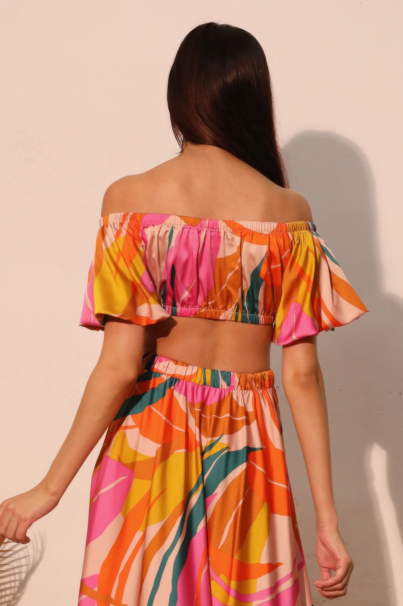 Isla Tropical Satin Bubble Sleeve Crop Top