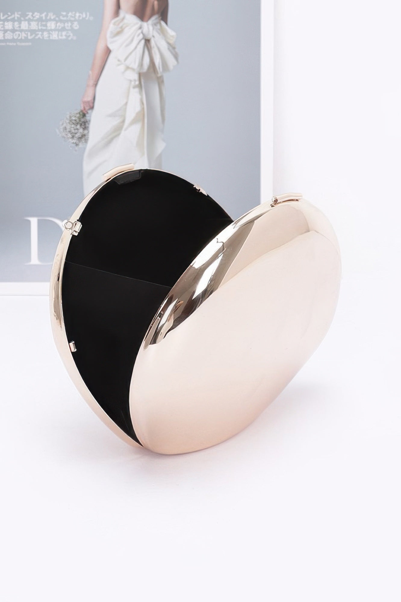Metal Clutch