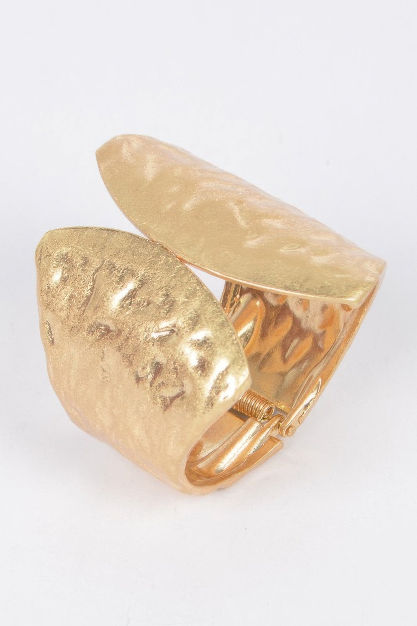 Cast Metal Spring Hinge Cuff
