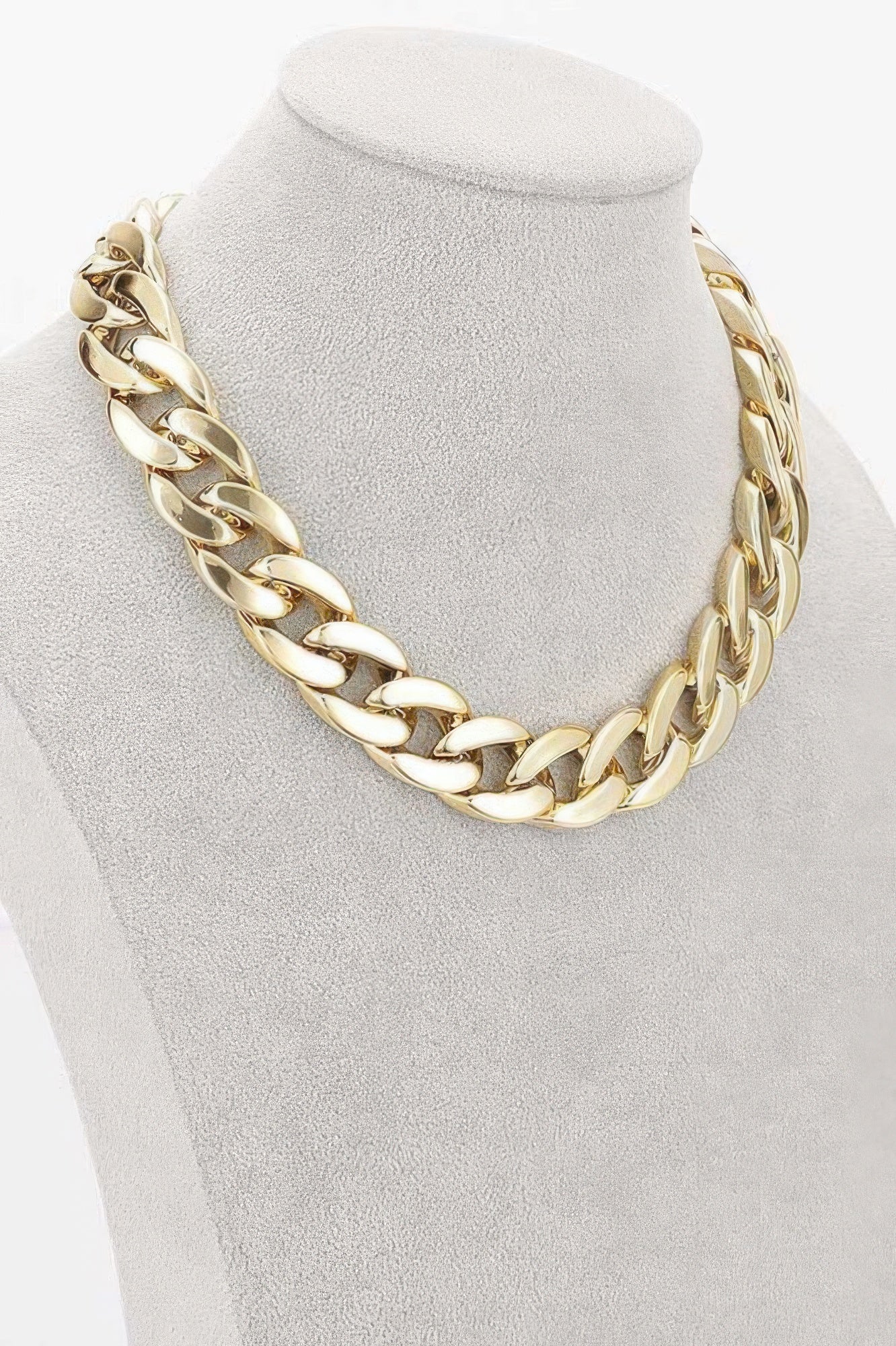 Oversized Ccb Chain Necklace