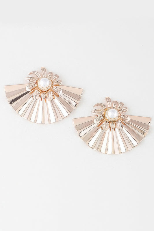 Pearl Fan-shaped Earrings