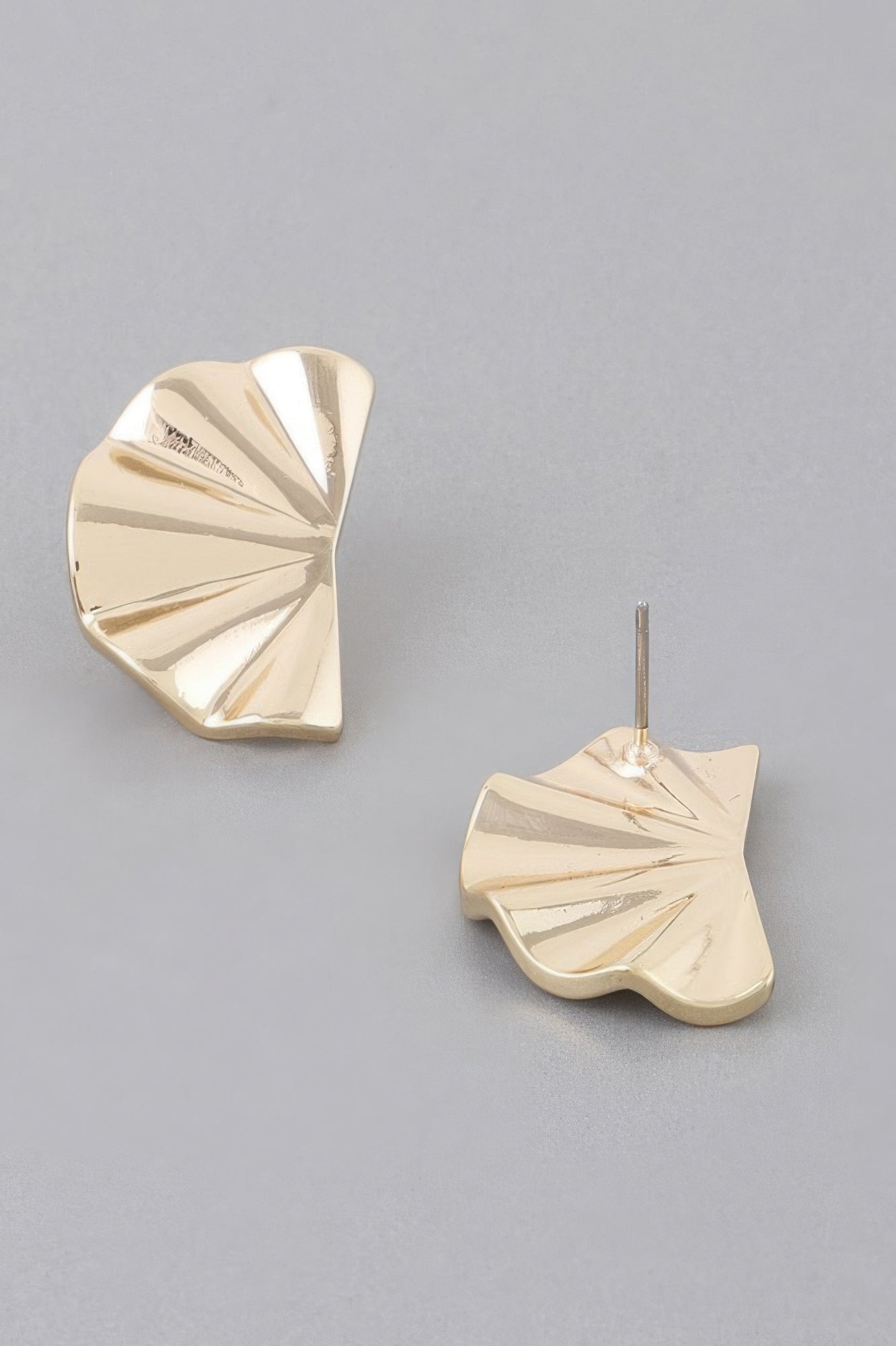Authentic Stradivarius Textured Earrings
