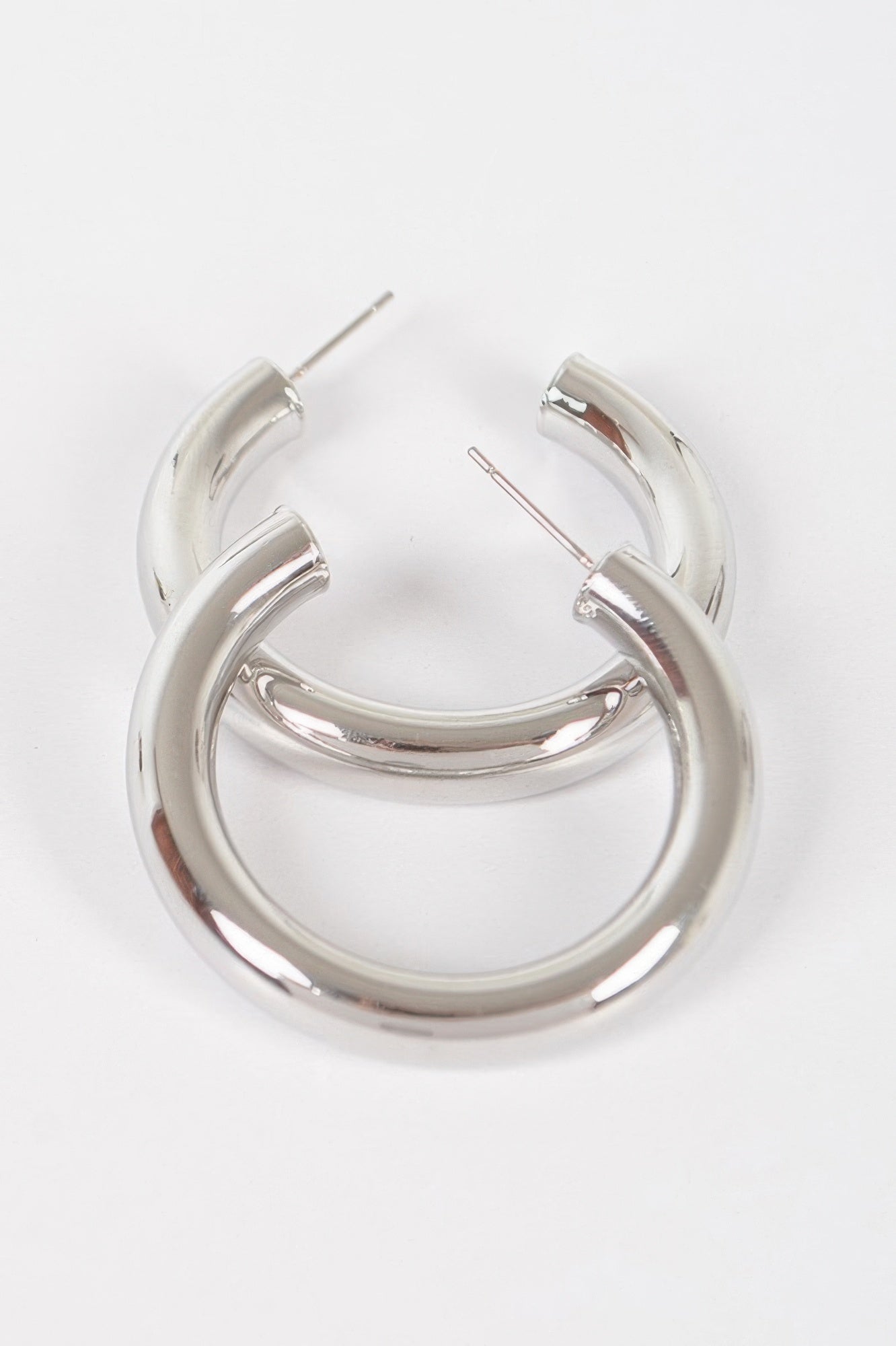 4cm Metal Pipe Hoop Earring
