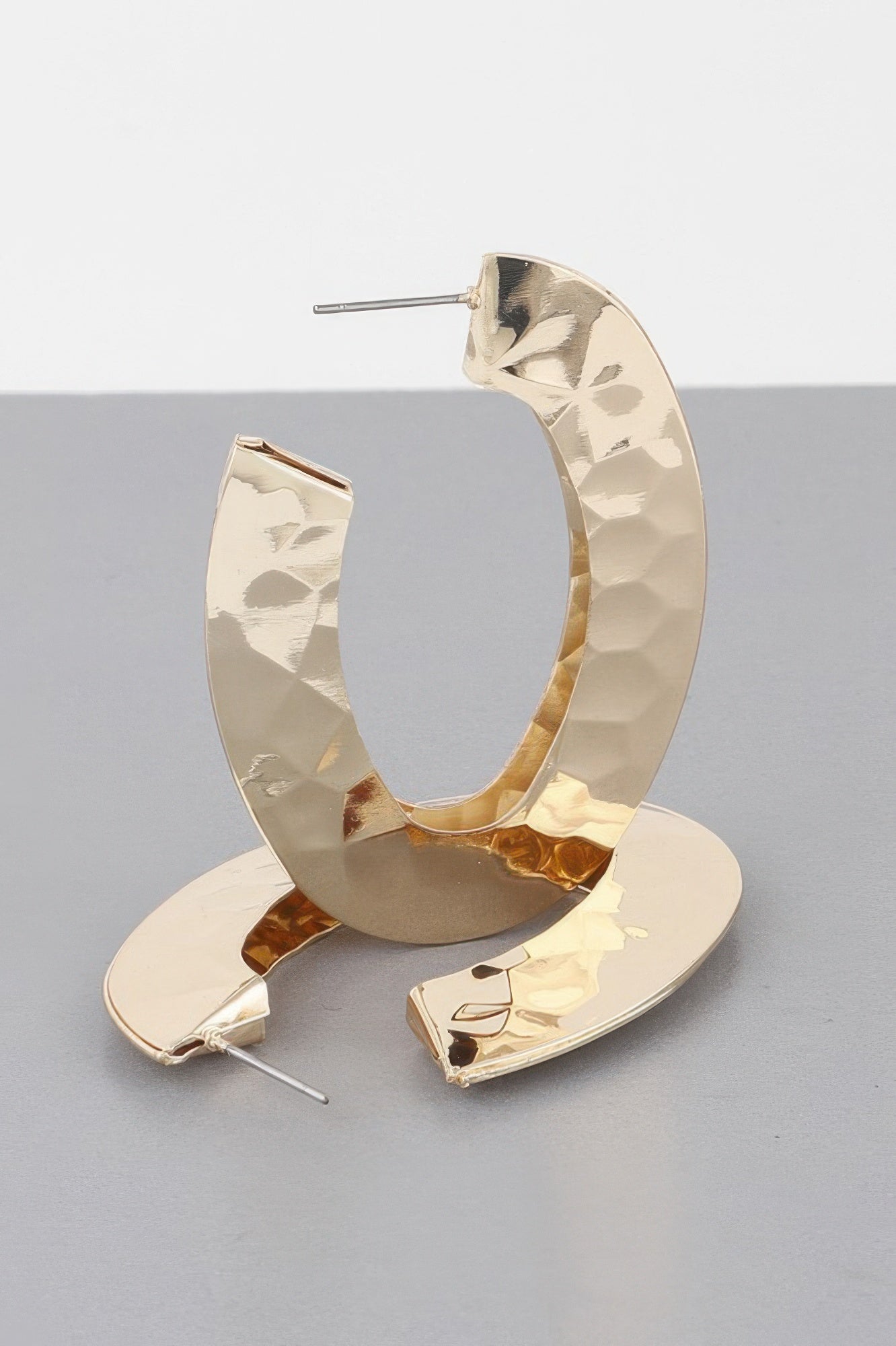 Minimal Concave Hoop Earrings
