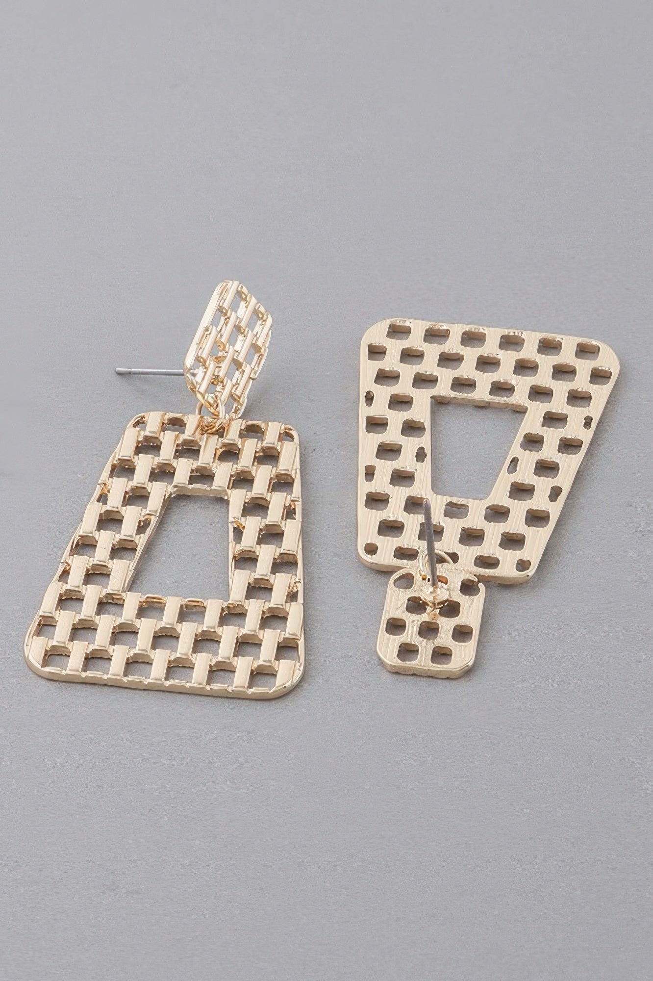 Link Chain Cut Fashion Earrings