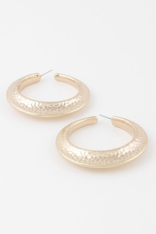 Scaled Indent Hoop Earrings