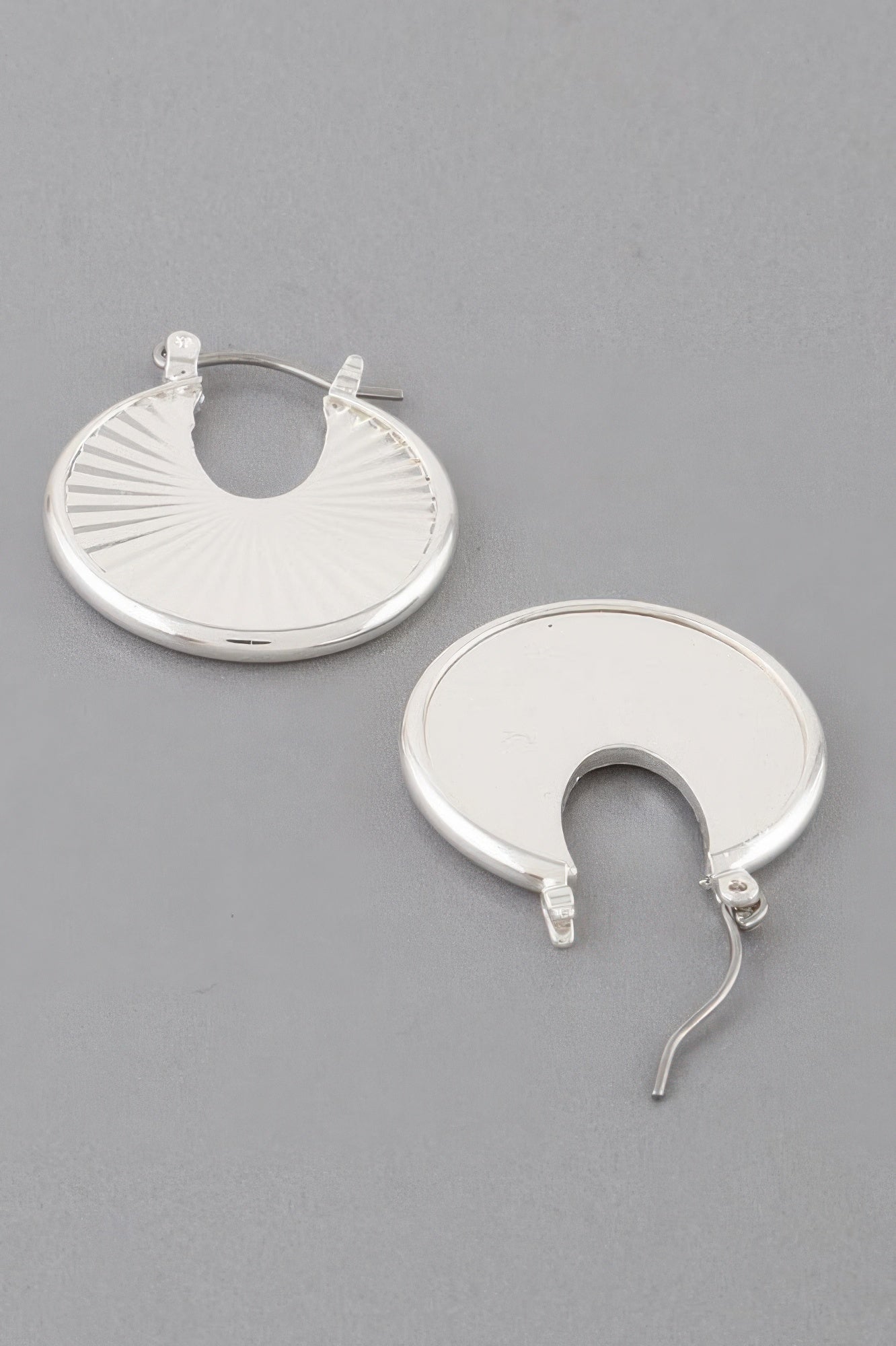 Rising Disk Hoop Earrings