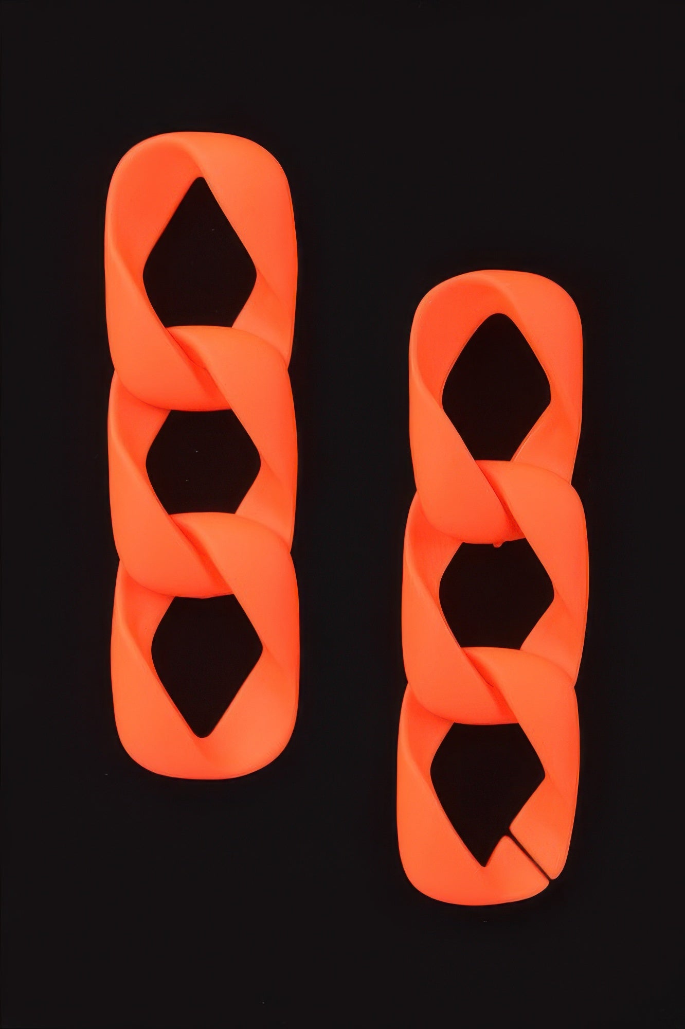 Vivid Color Chain Earring