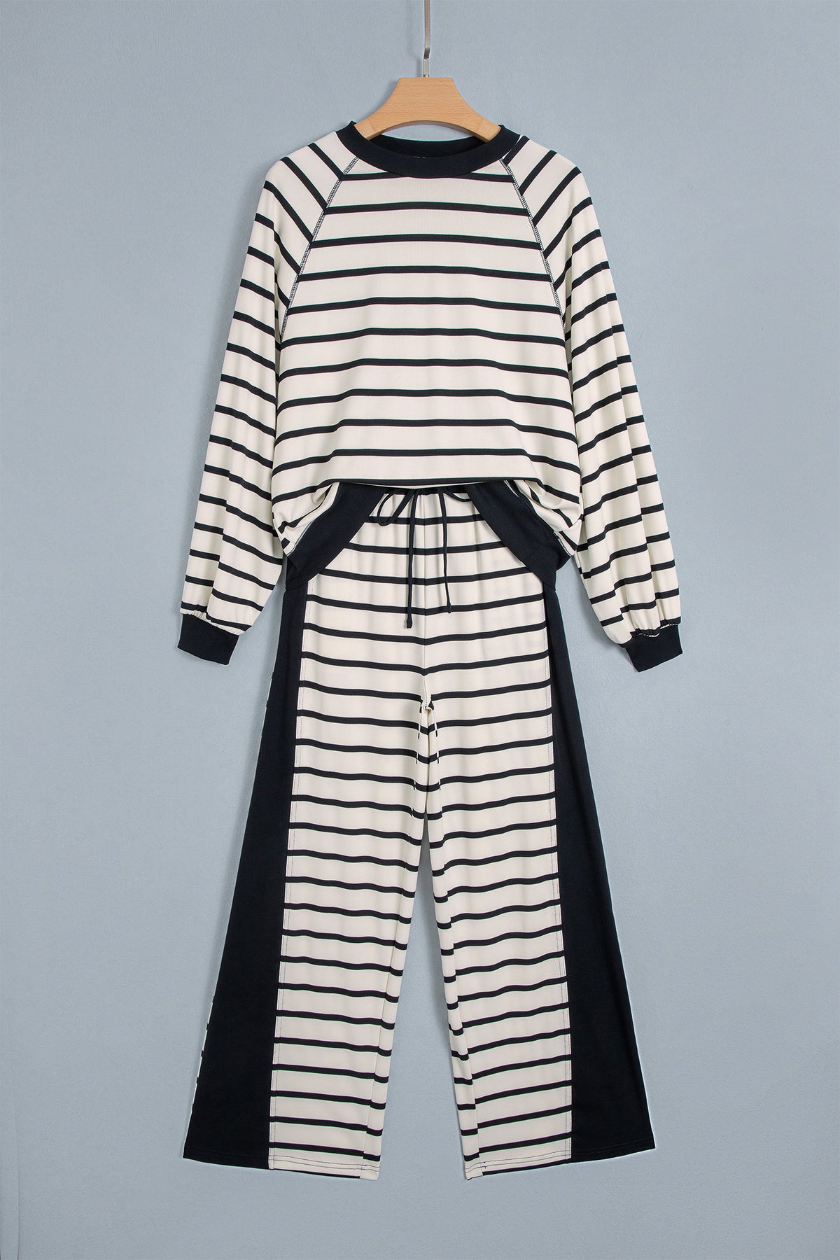 Women's Khaki Stripe Relaxed Long-Sleeve Top Color Block Detail Drawstring Pants Set