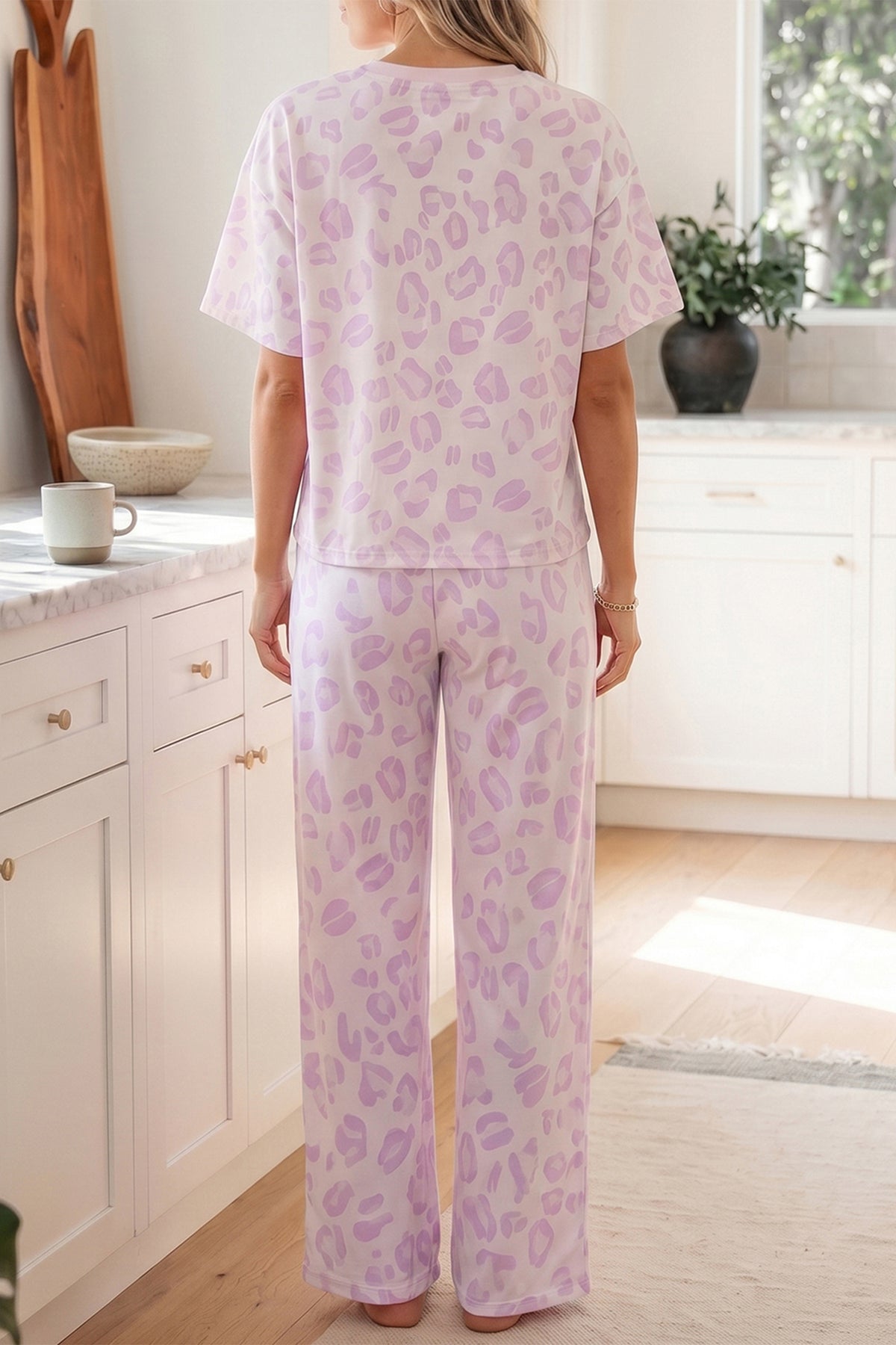 Women's Pink Leopard Two-Piece Top & Pants Set
