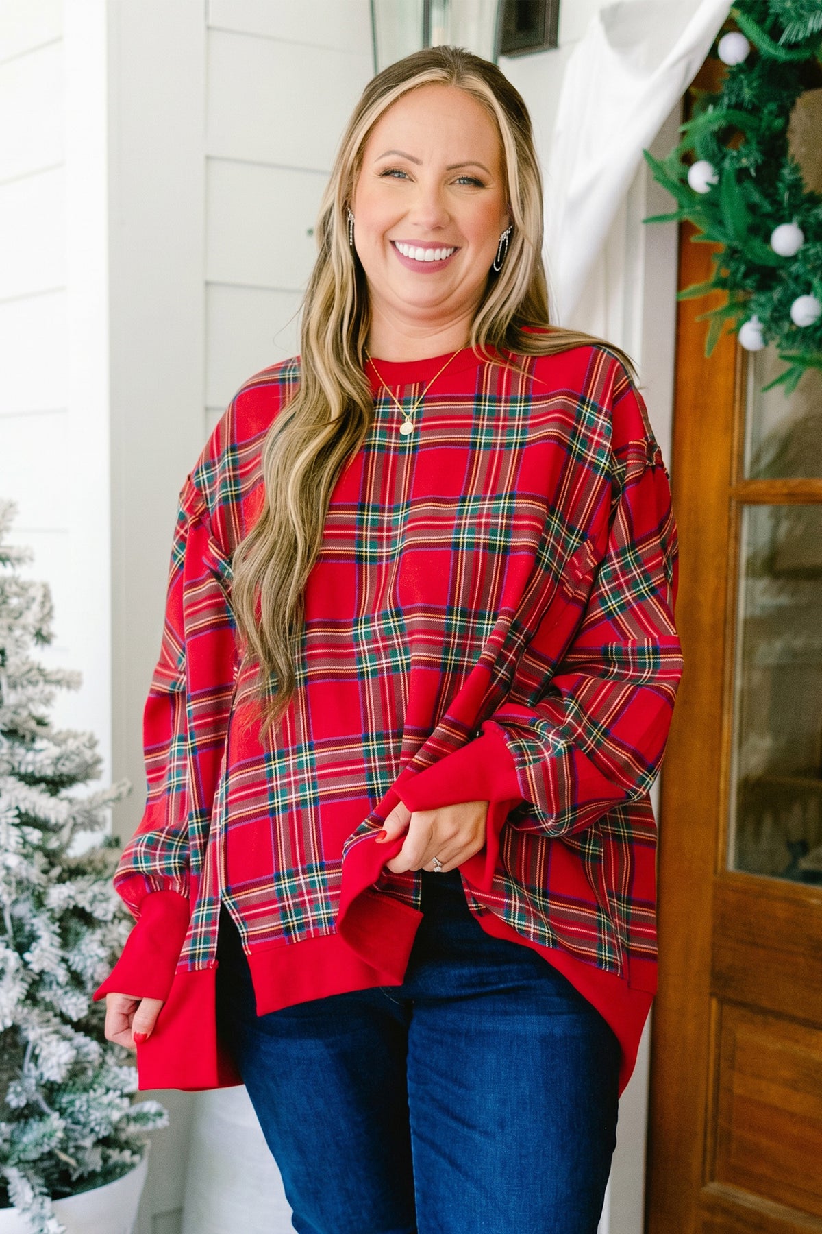 Red Plus Size Festive Plaid Split Tunic Sweatshirt