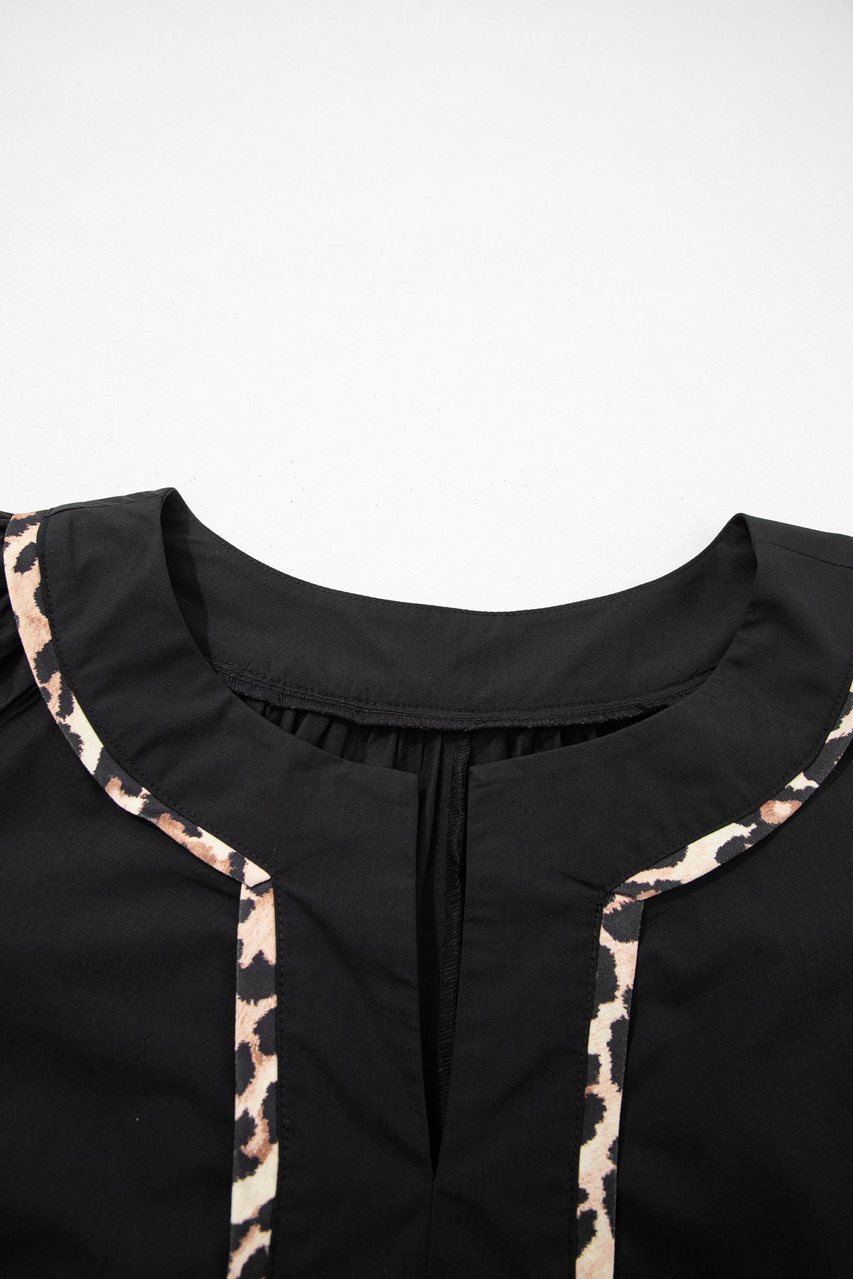 Black Plus Size Split-Neck Leopard Trim Flounced Long-Sleeve Blouse