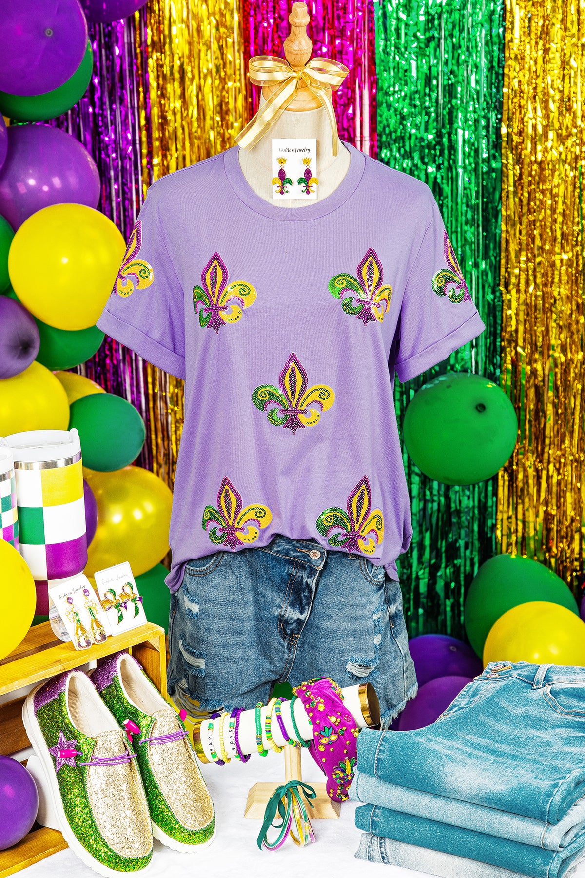 Wisteria Mardi Gras Sequined Pattern Holiday T-Shirt