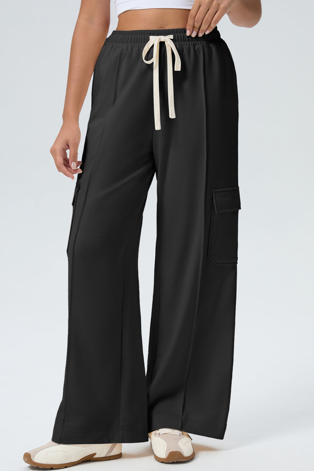 Black Solid Drawstring Elastic Waist Cargo Patch Pocket Active Pants