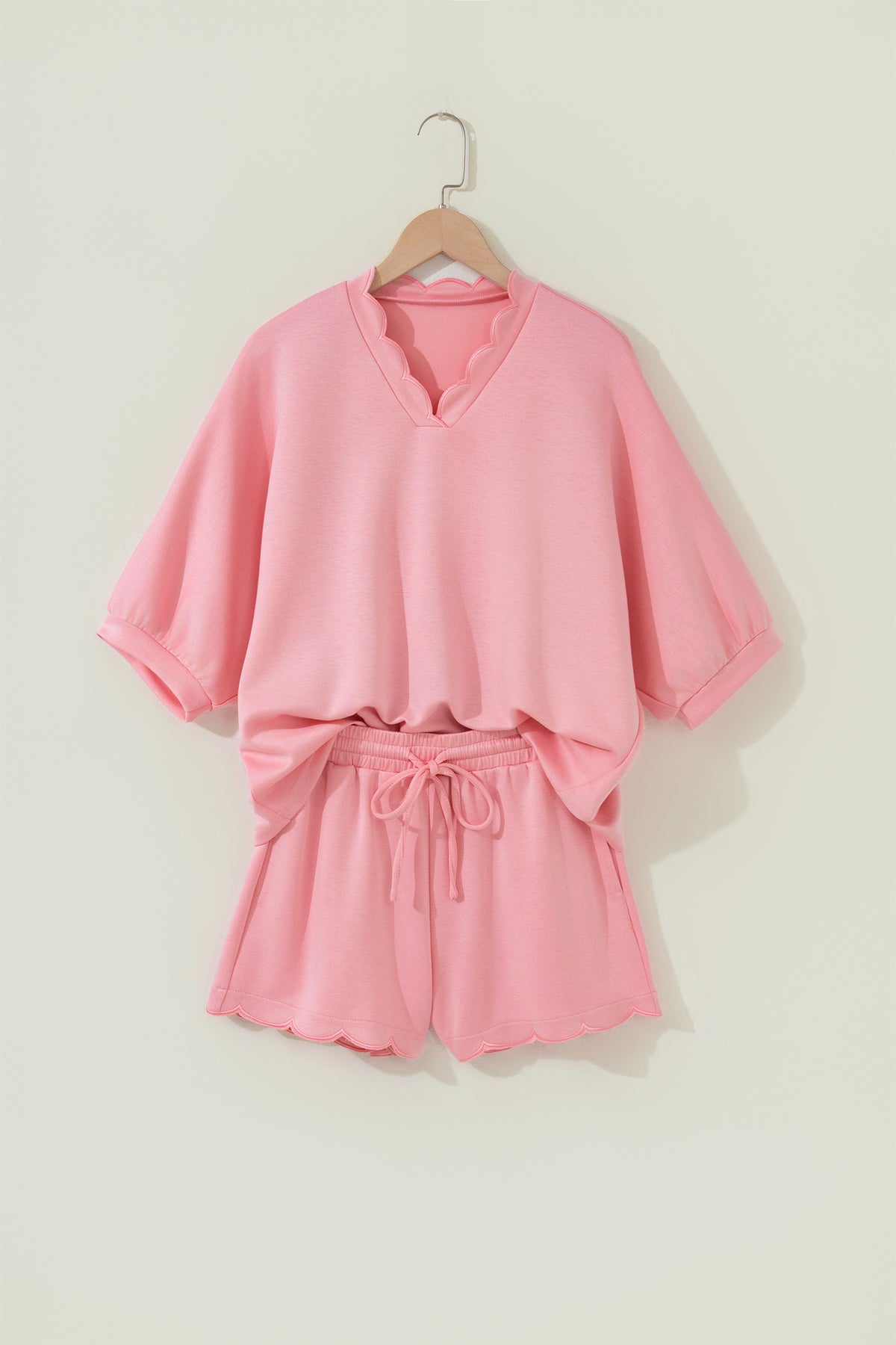 Women's Gossamer Pink Scalloped V-Neck Dolman Oversize Top Shorts Two-Piece Set