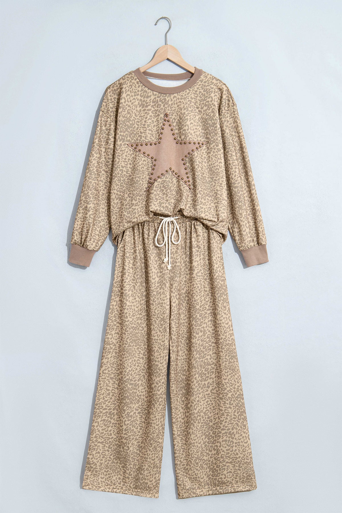 Women's Khaki Leopard Star Print Long-Sleeve Loose Casual Two-Piece Pants Set