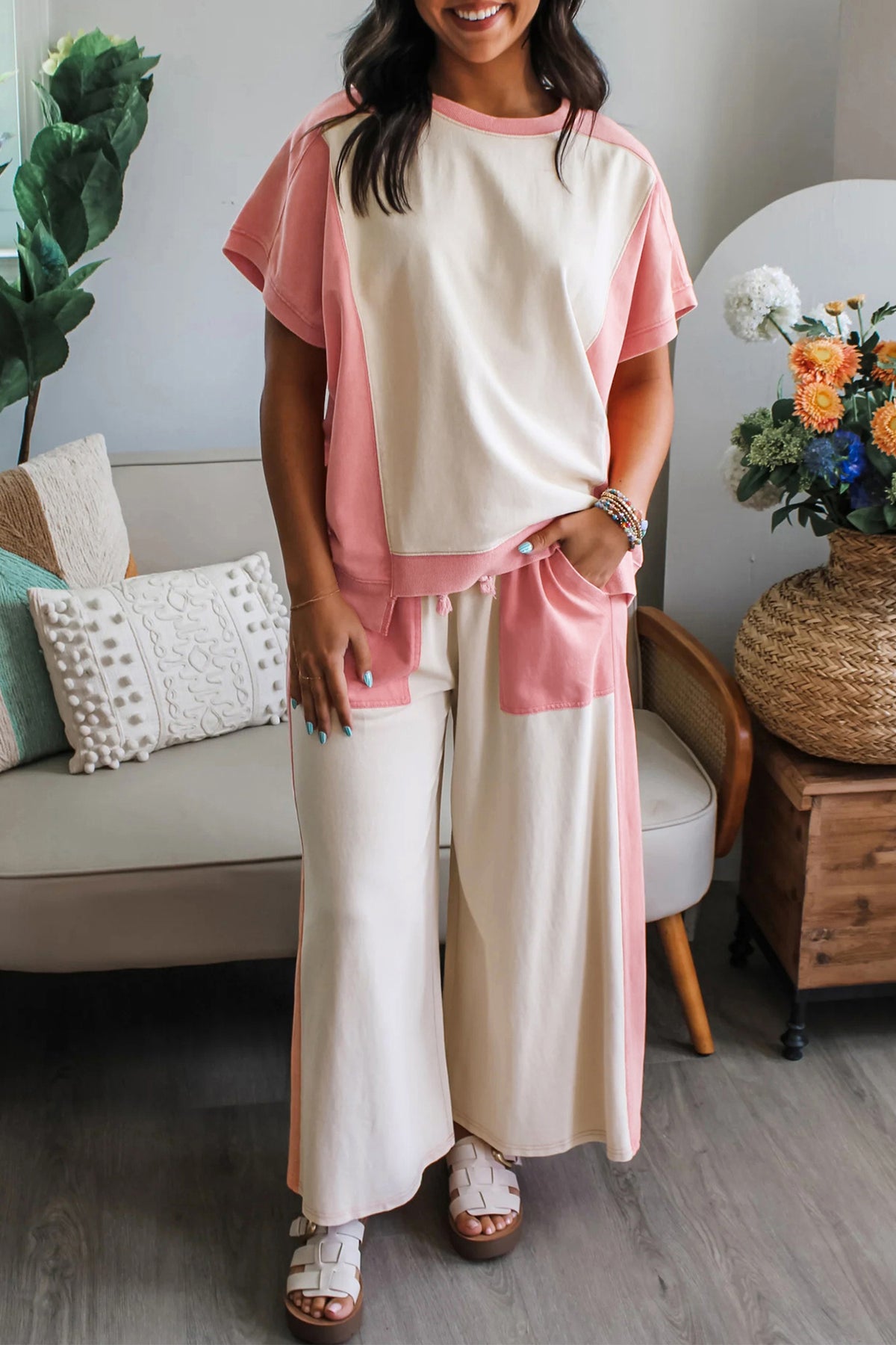 Women's White Two-tone Color Block Patchwork Tee Pants Two-Piece Set