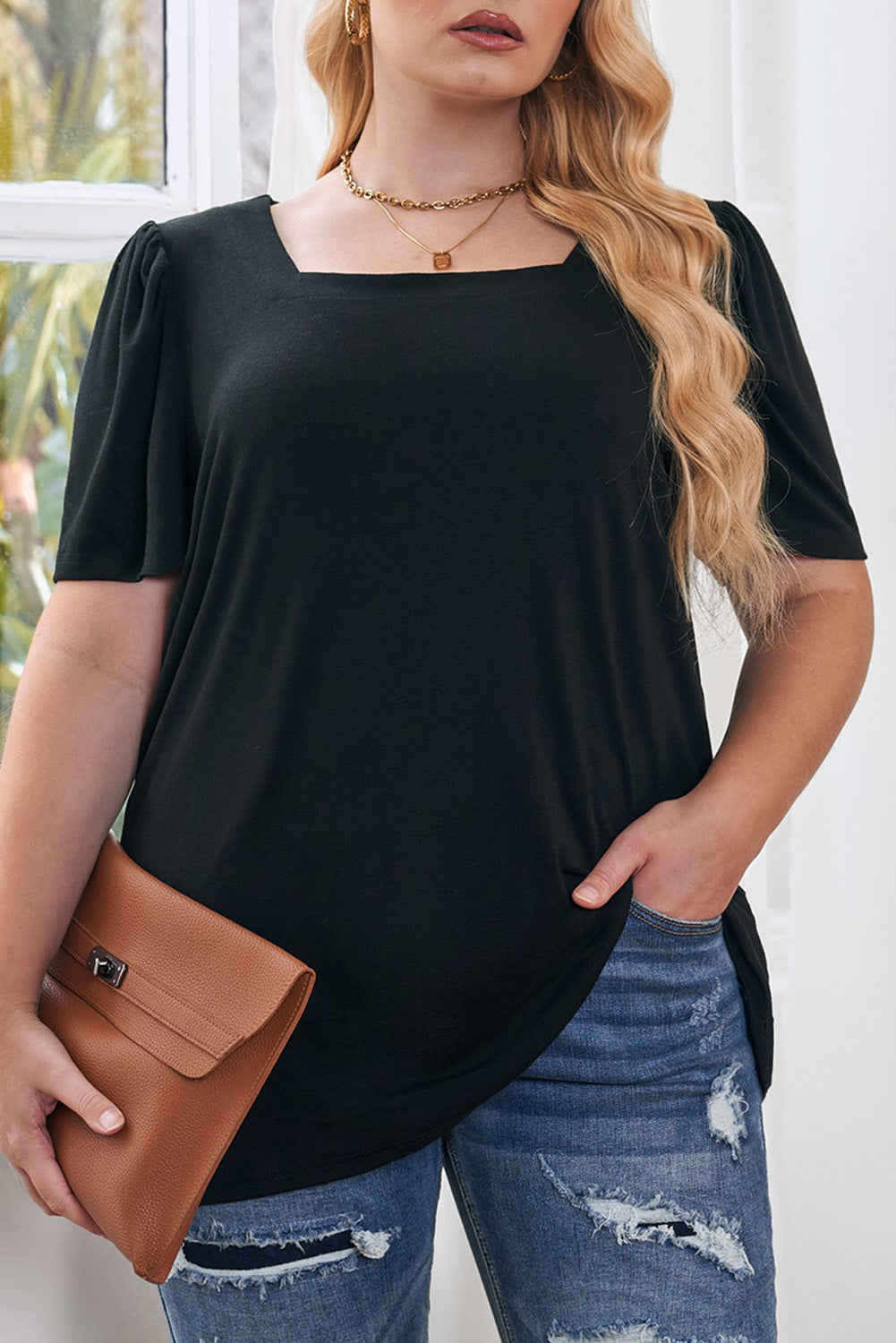 Black Plus Size Square Neck Ruched Shoulder Short-Sleeve Top