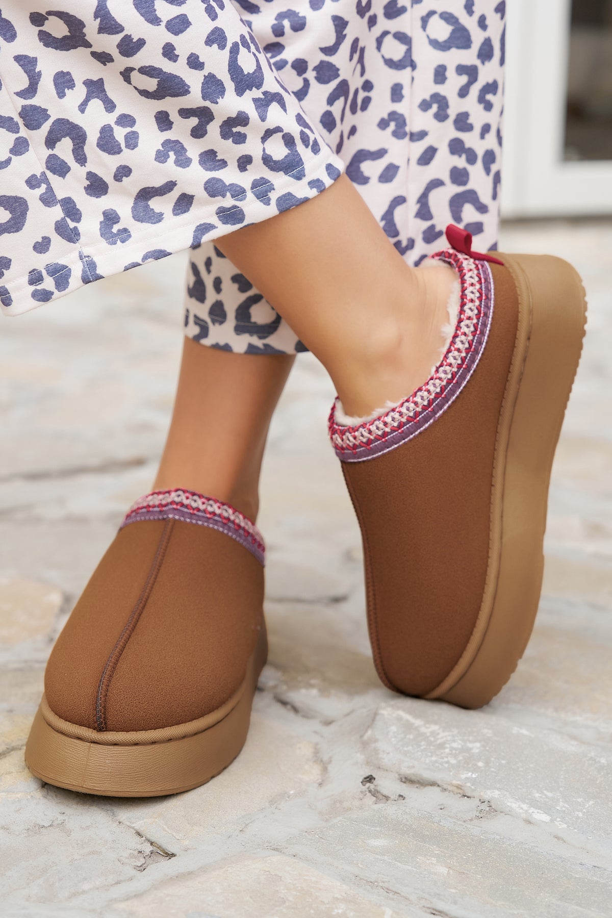 Chestnut Faux Suede Embroidered Plush Lined Platform Slippers