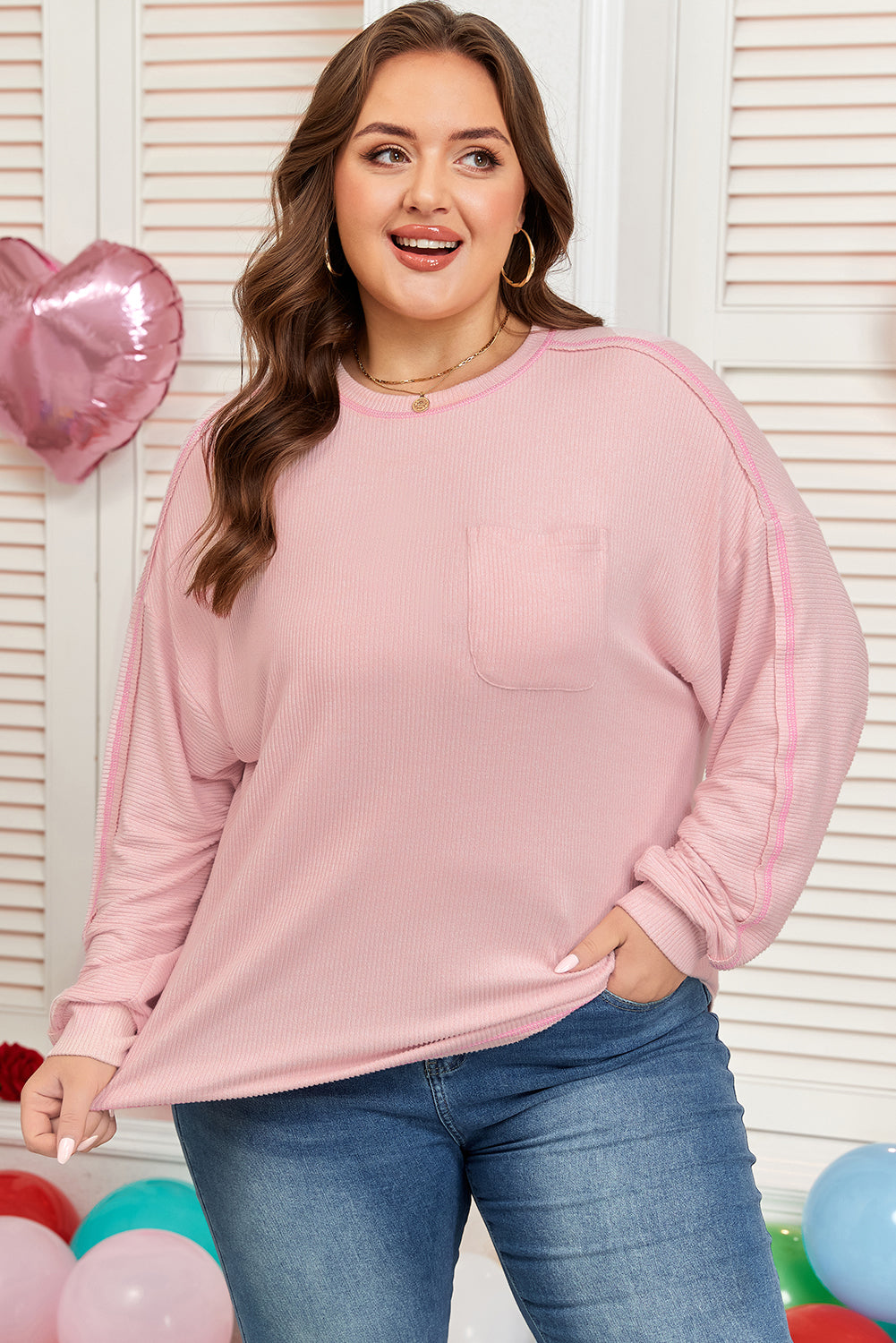 Bonbon Ribbed Exposed Seam Round-Neck Chest Pocket Plus Knit Top