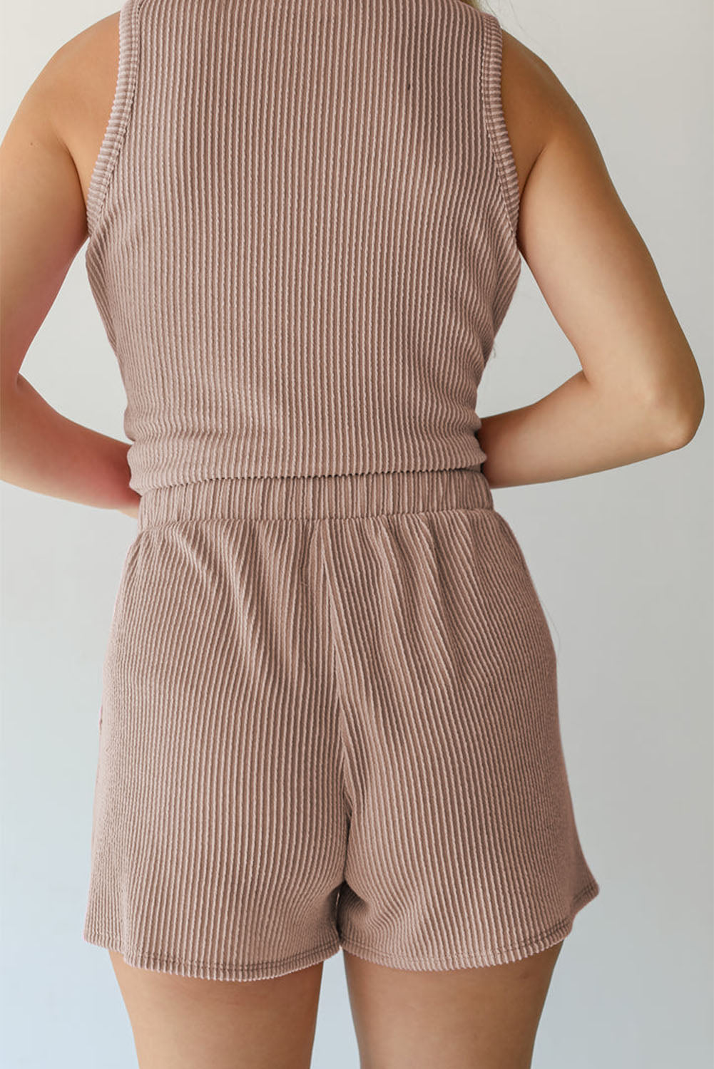 Women's Smoke Gray Corded Sleeveless Top & Pocketed Shorts Set