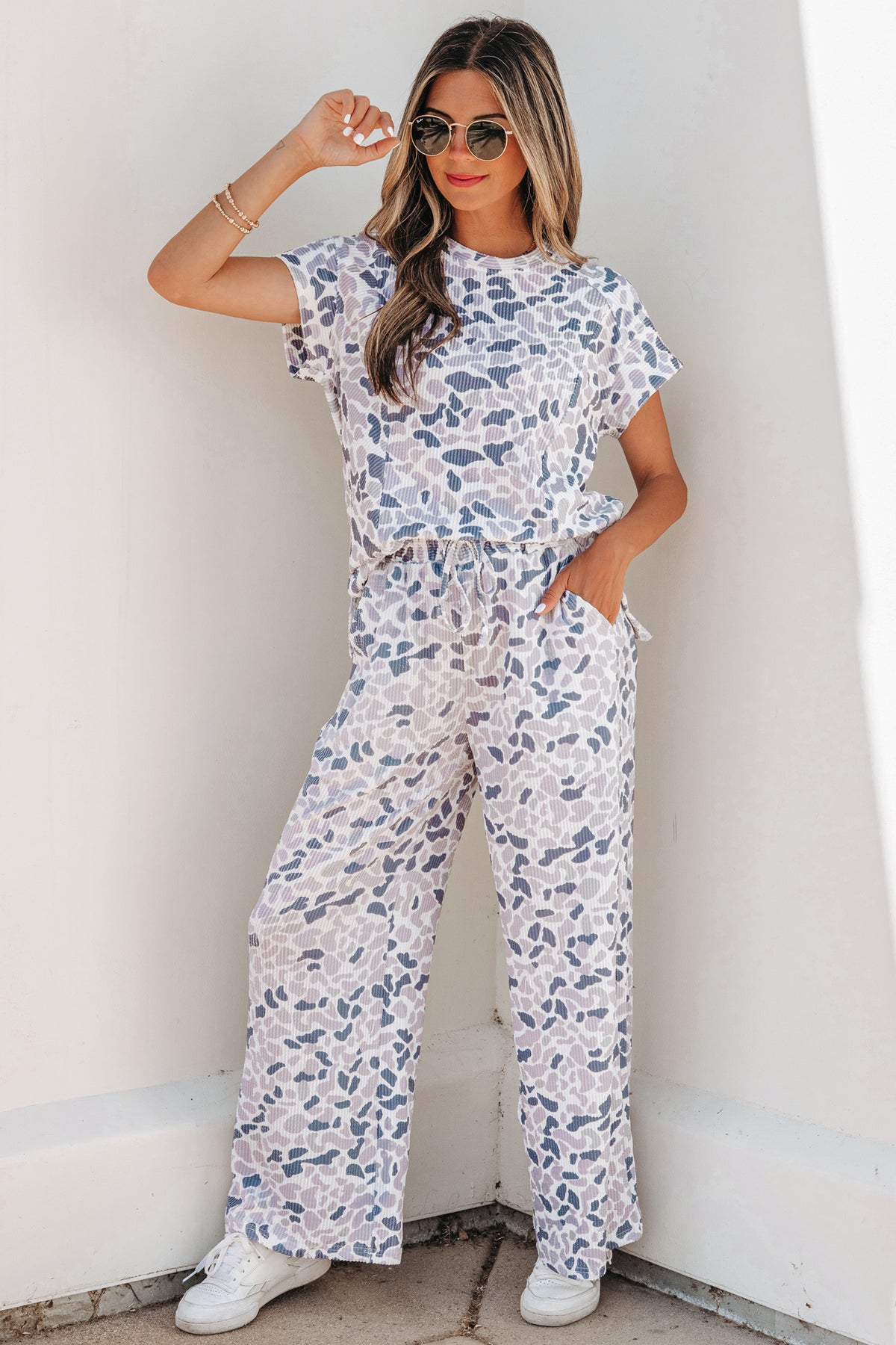 Women's Beige Camouflage Print Twisted Rib Tee Pants Set