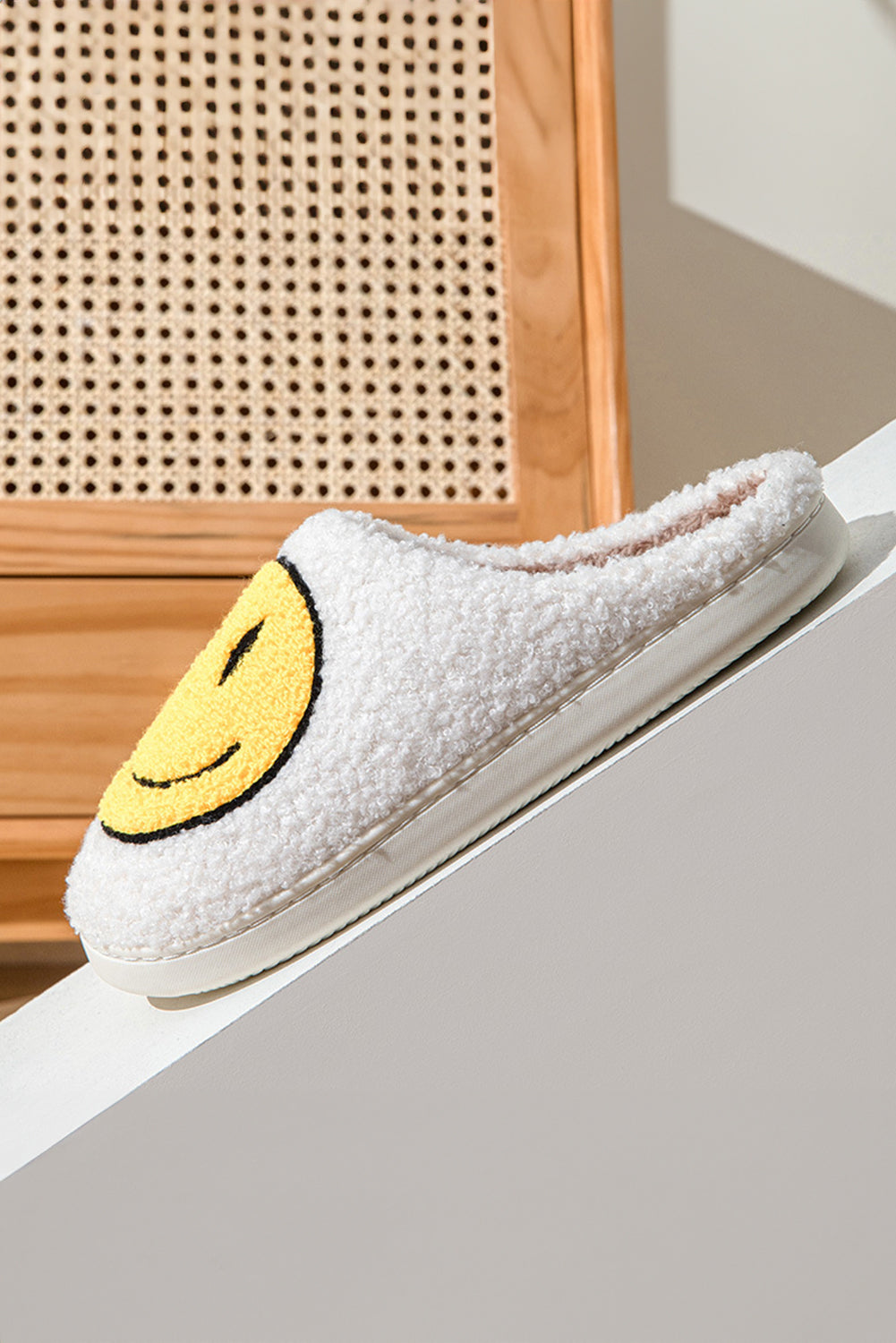 White Smile Face Print Non-Slip Plush Slippers