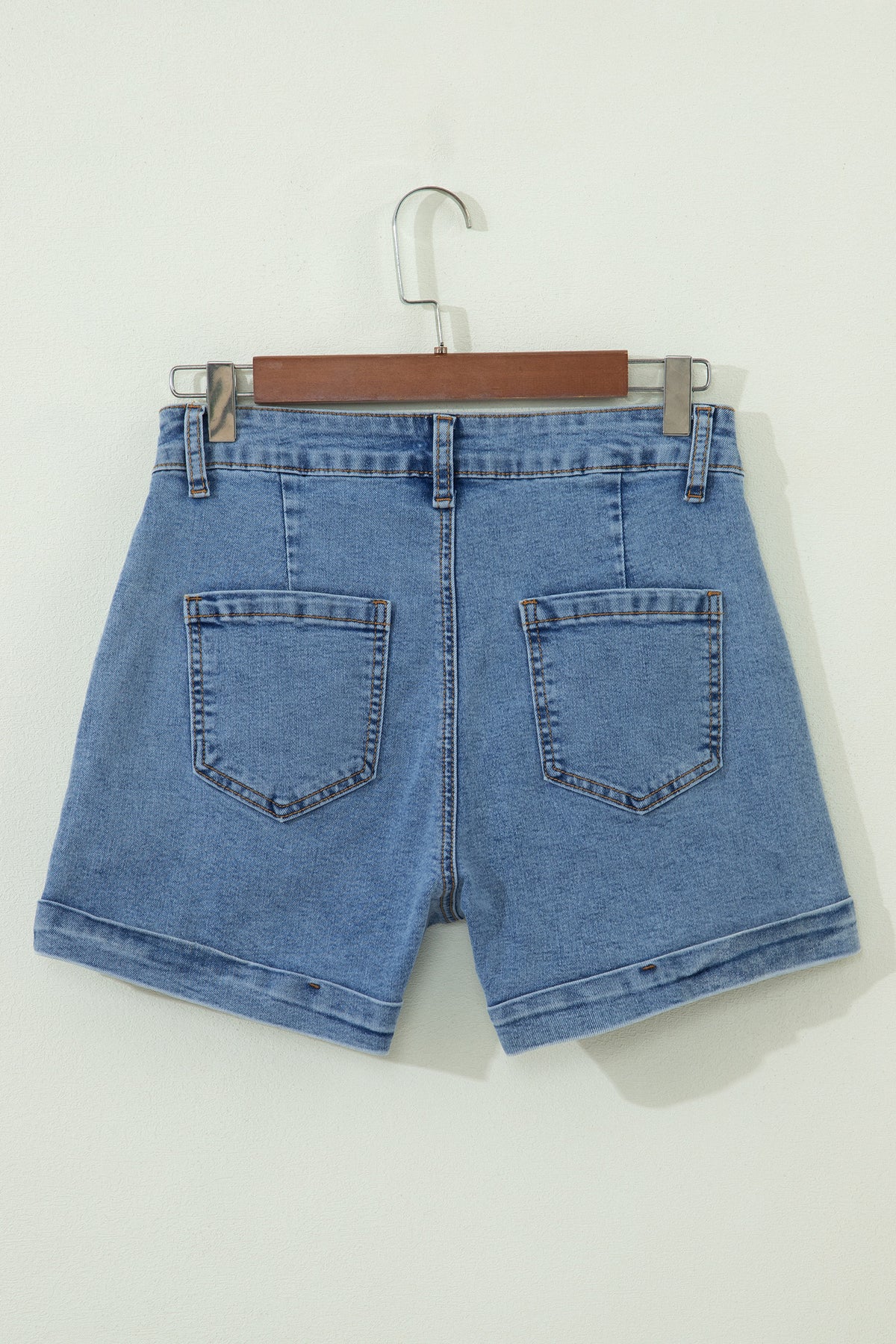 Ivy Seam Pocketed Cuffed Hem Denim Shorts