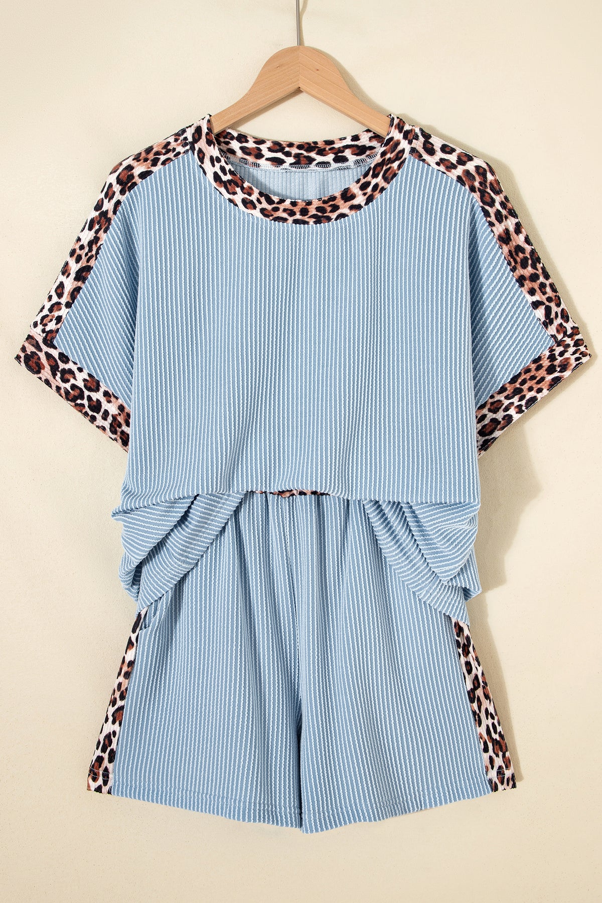 Women's Sky Blue Leopard Trim Twist Ribbed Shorts Two-Piece Set