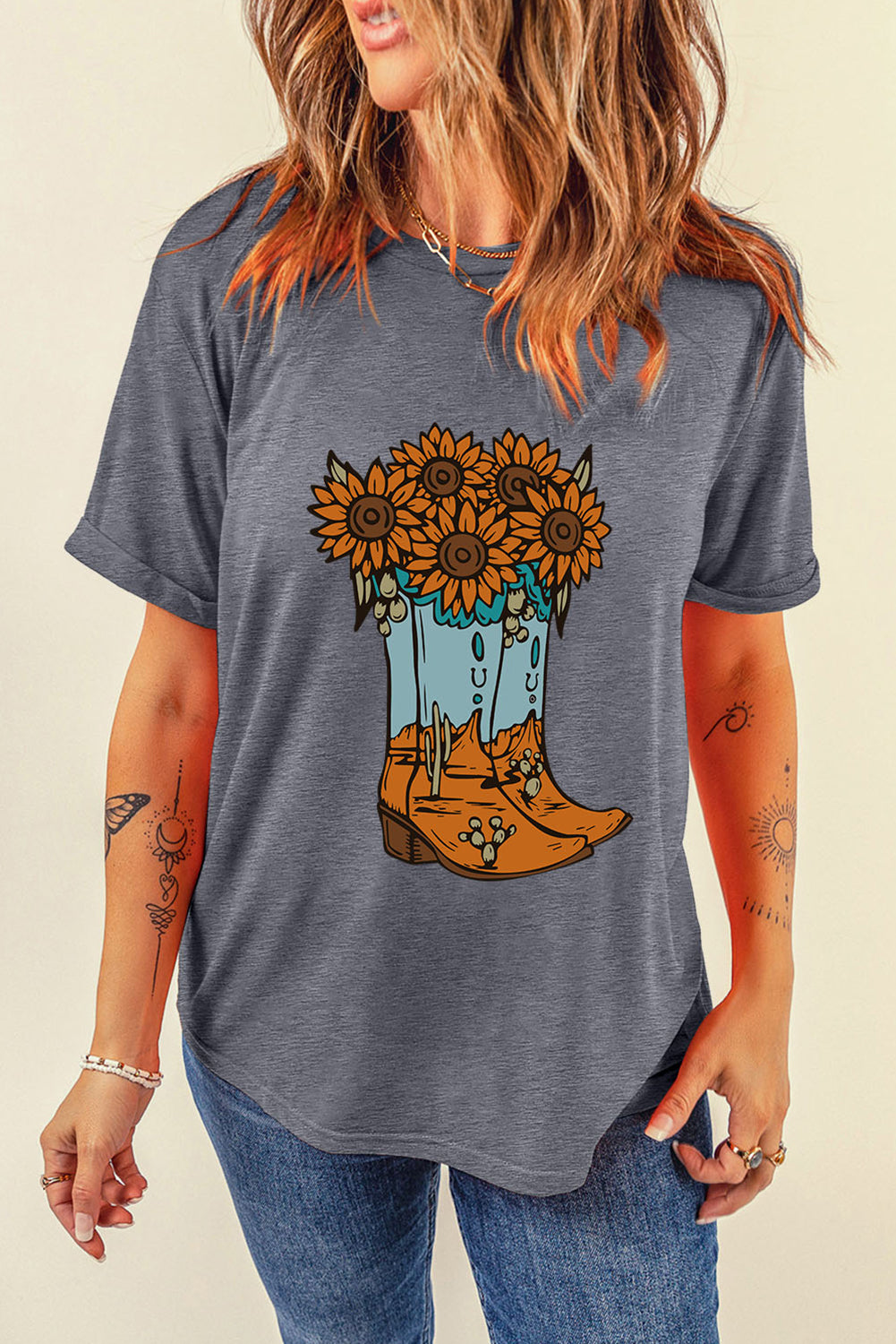 Gray Sunflower Cowgirl Boots Print Western Fashion T-Shirt