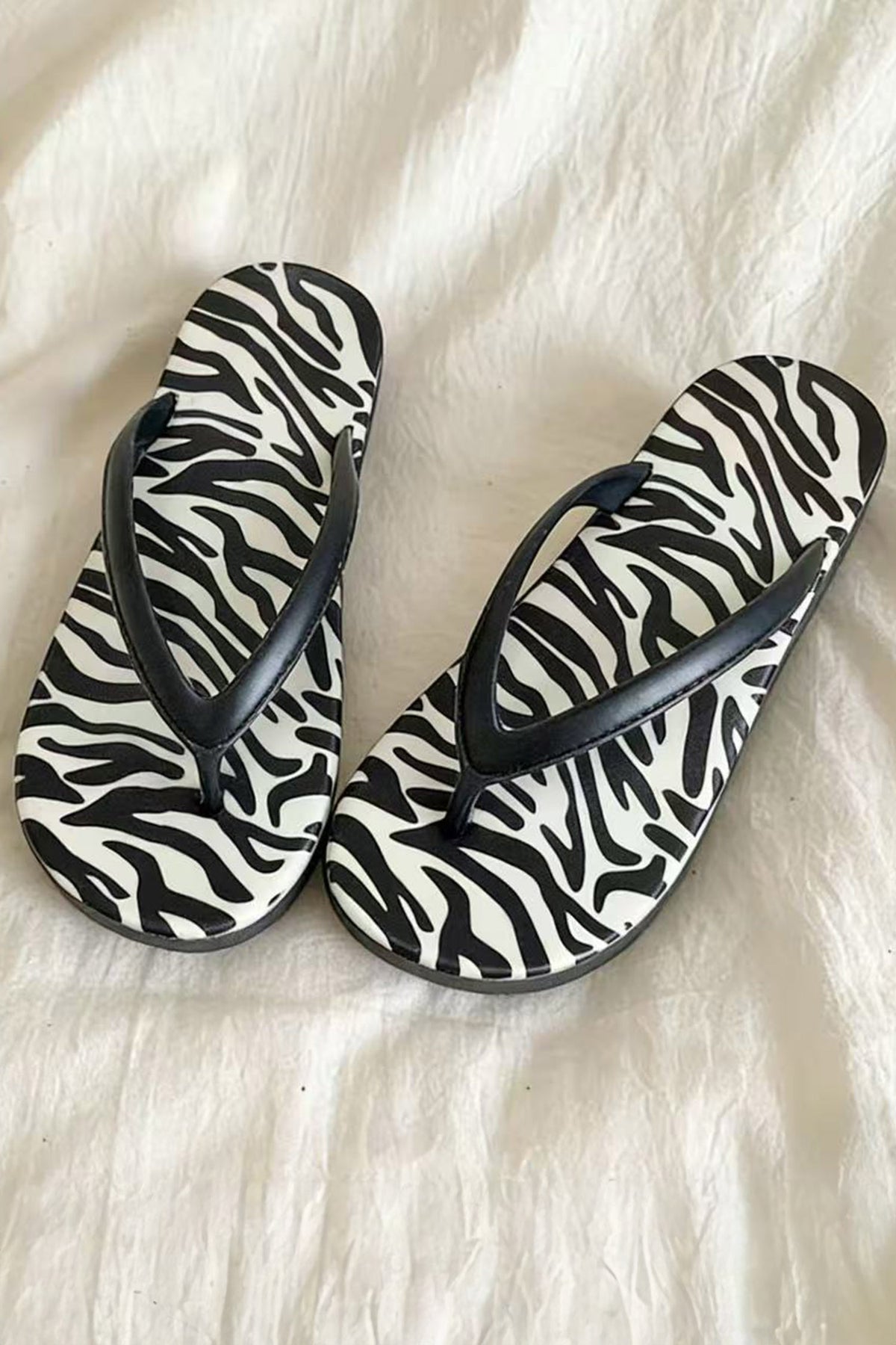 Black Zebra Print PVC Casual Flip-Flop