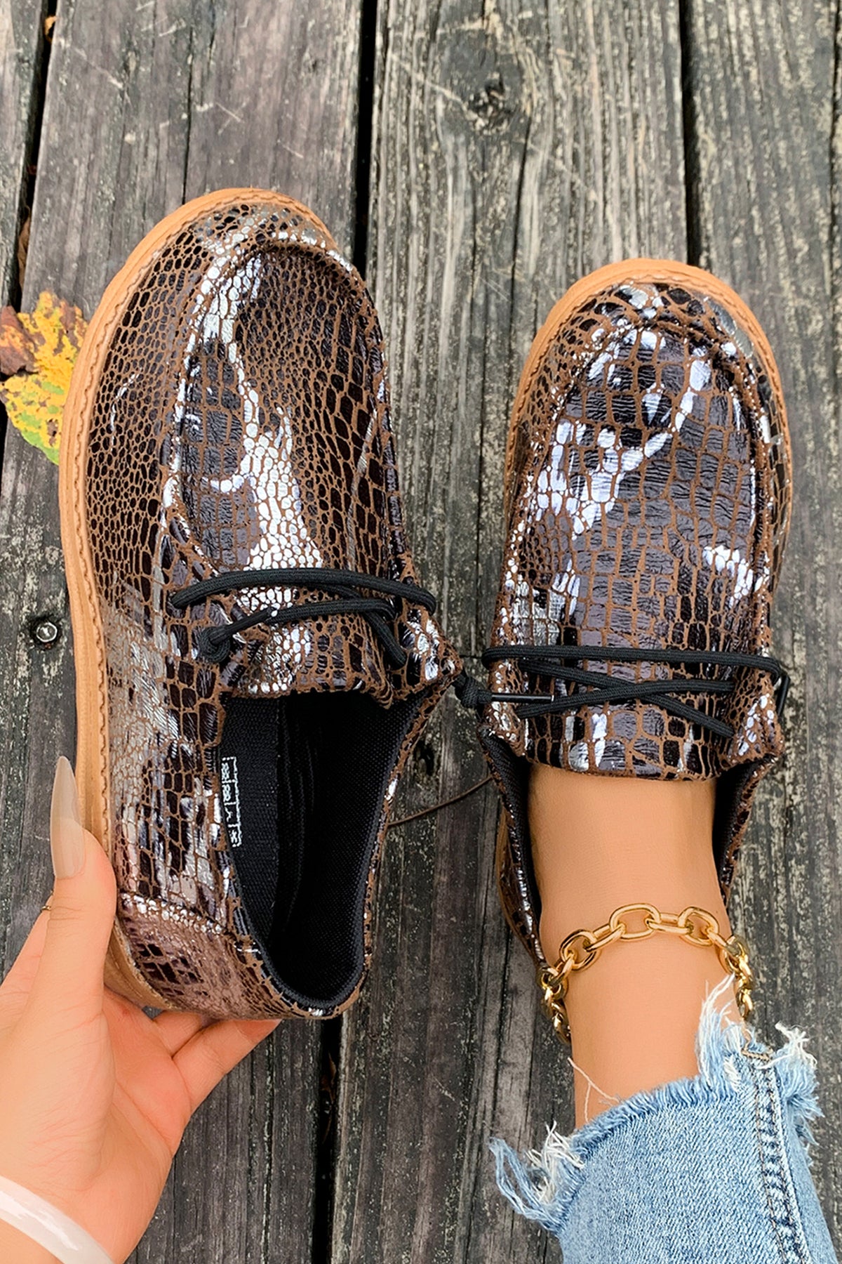 Mustard Ethnic Artistic Print Lace-up Comfort Loafer Shoes