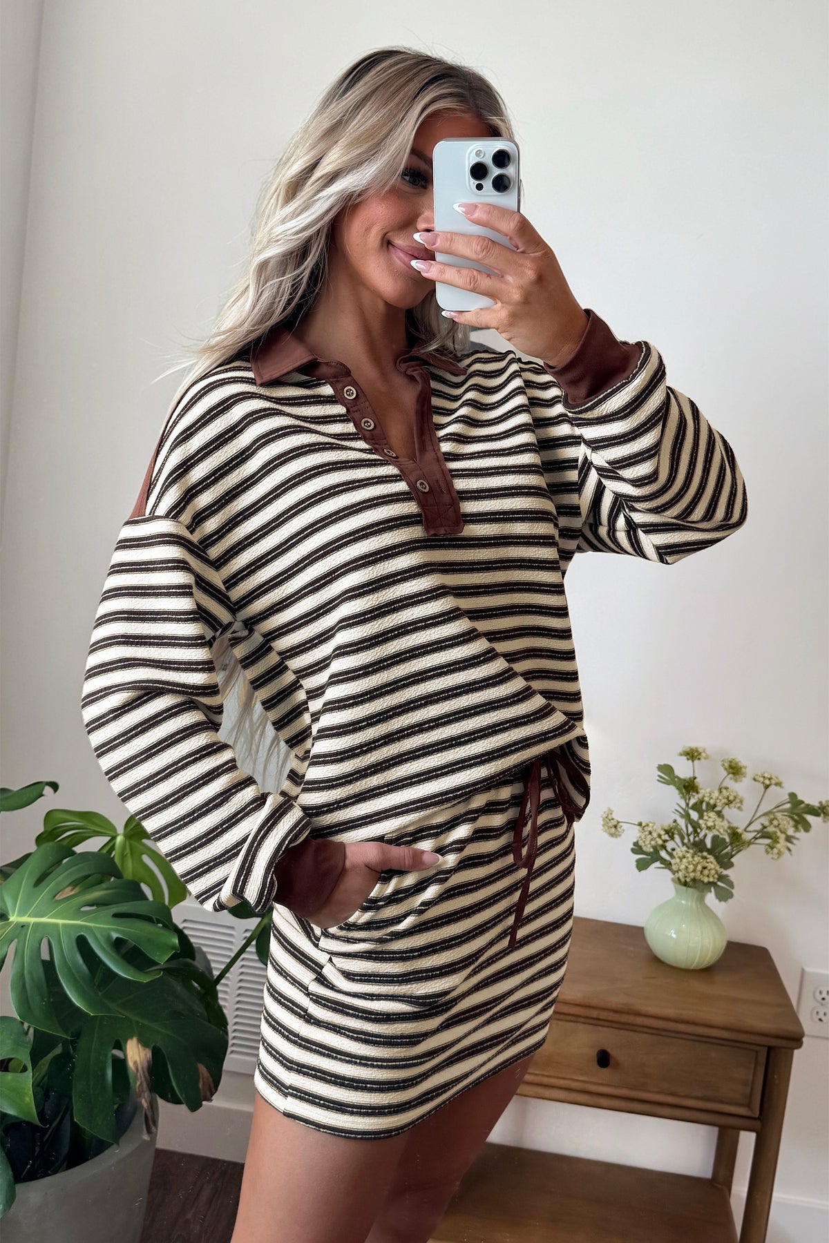 Women's Brown Stripe Contrast Trim Button Neck Long-Sleeve Top Drawstring Mini Skirt Set