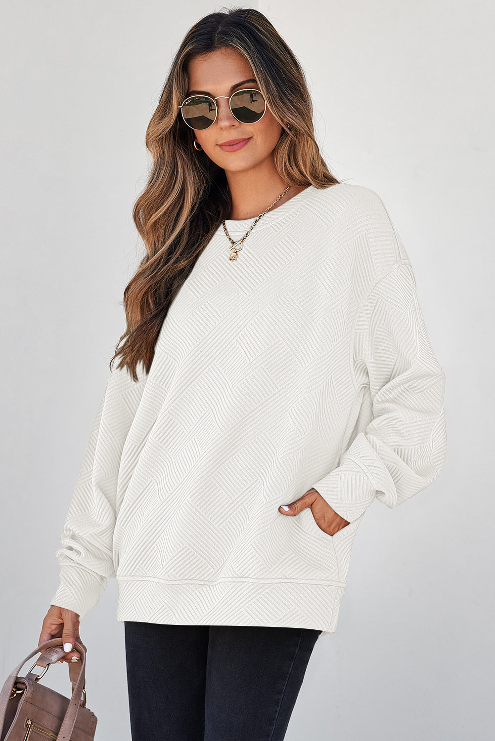 White Solid Color Textured Round Neck Sweatshirt