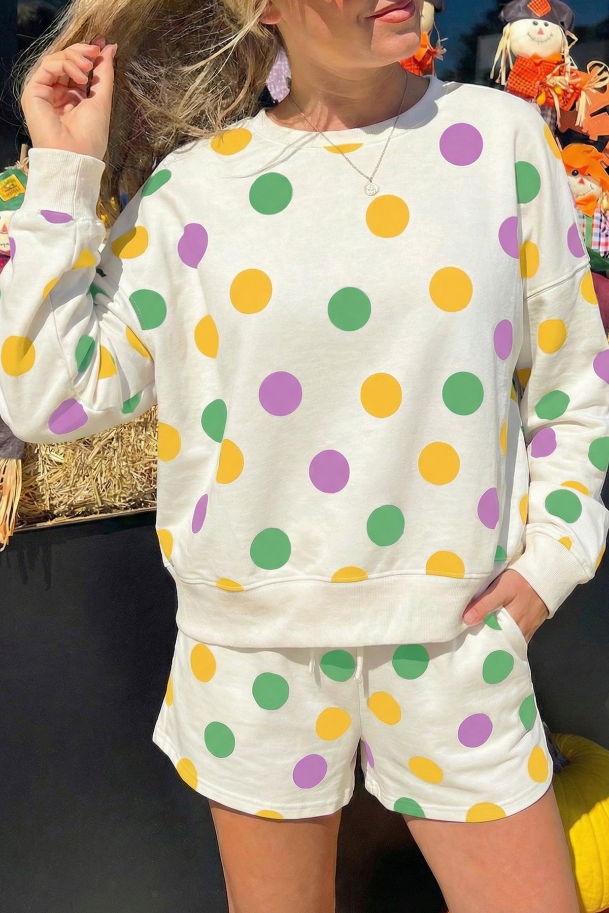 Women's Beige Polka Dot Print Drop Shoulder Pullover Drawstring Shorts Set