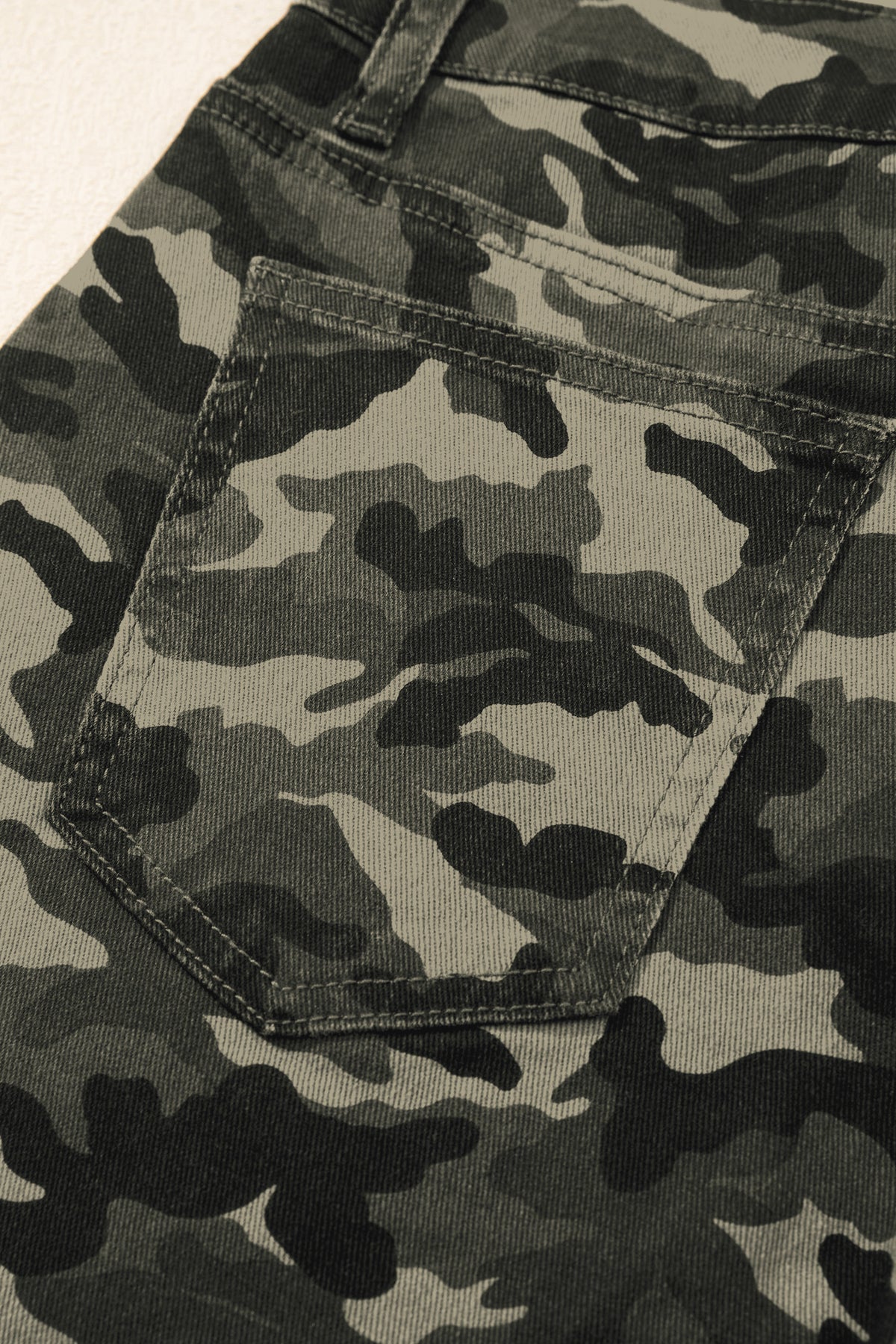 Green Camouflage Print Multi Pocketed Denim Pants
