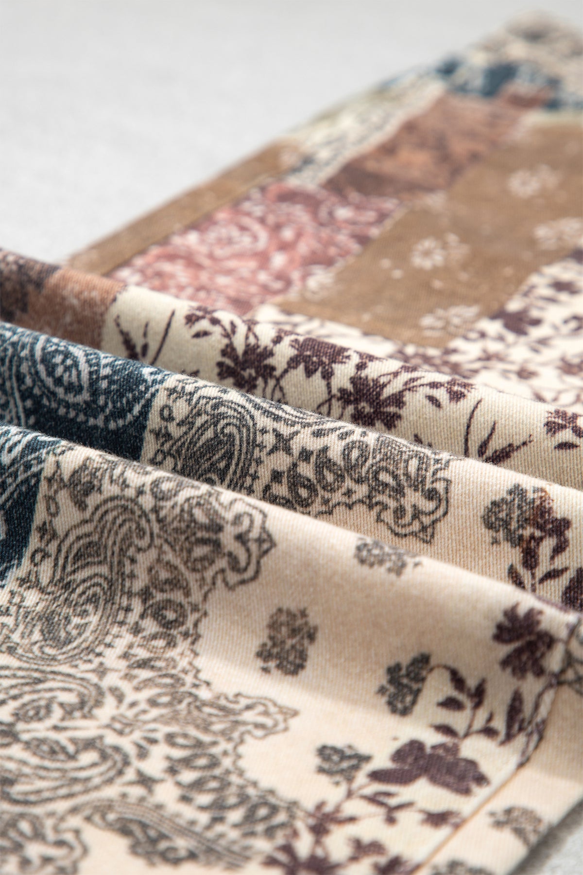 Khaki Patchwork Print Casual Shift Jeans