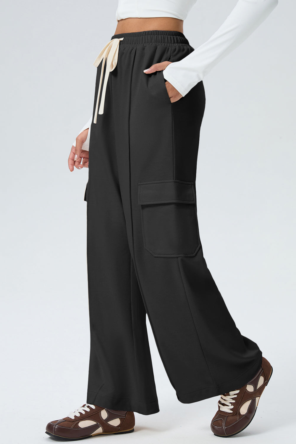 Black Solid Drawstring Elastic Waist Cargo Patch Pocket Active Pants