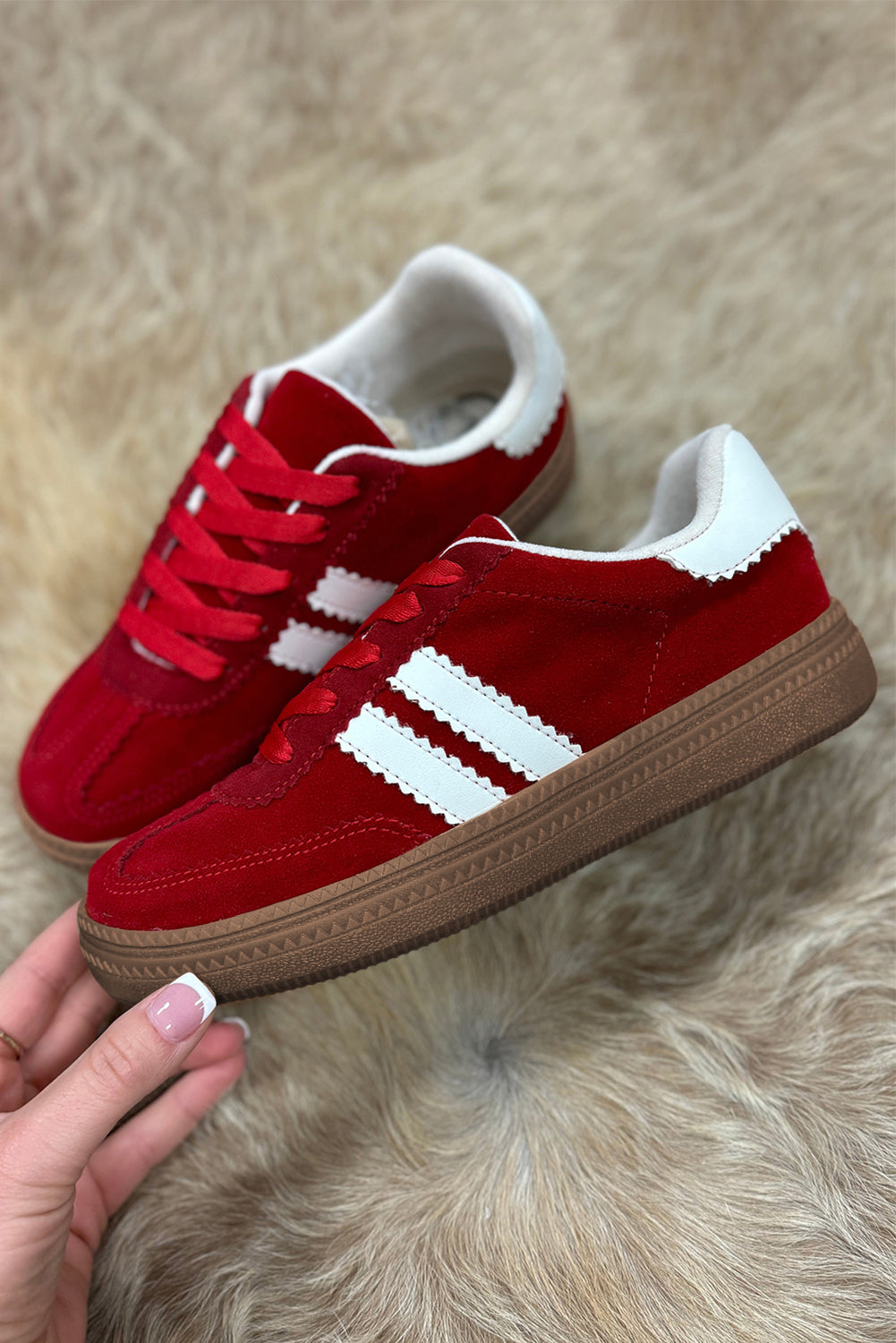 Fiery Red Vintage Striped Patchwork Lace-up Sneakers