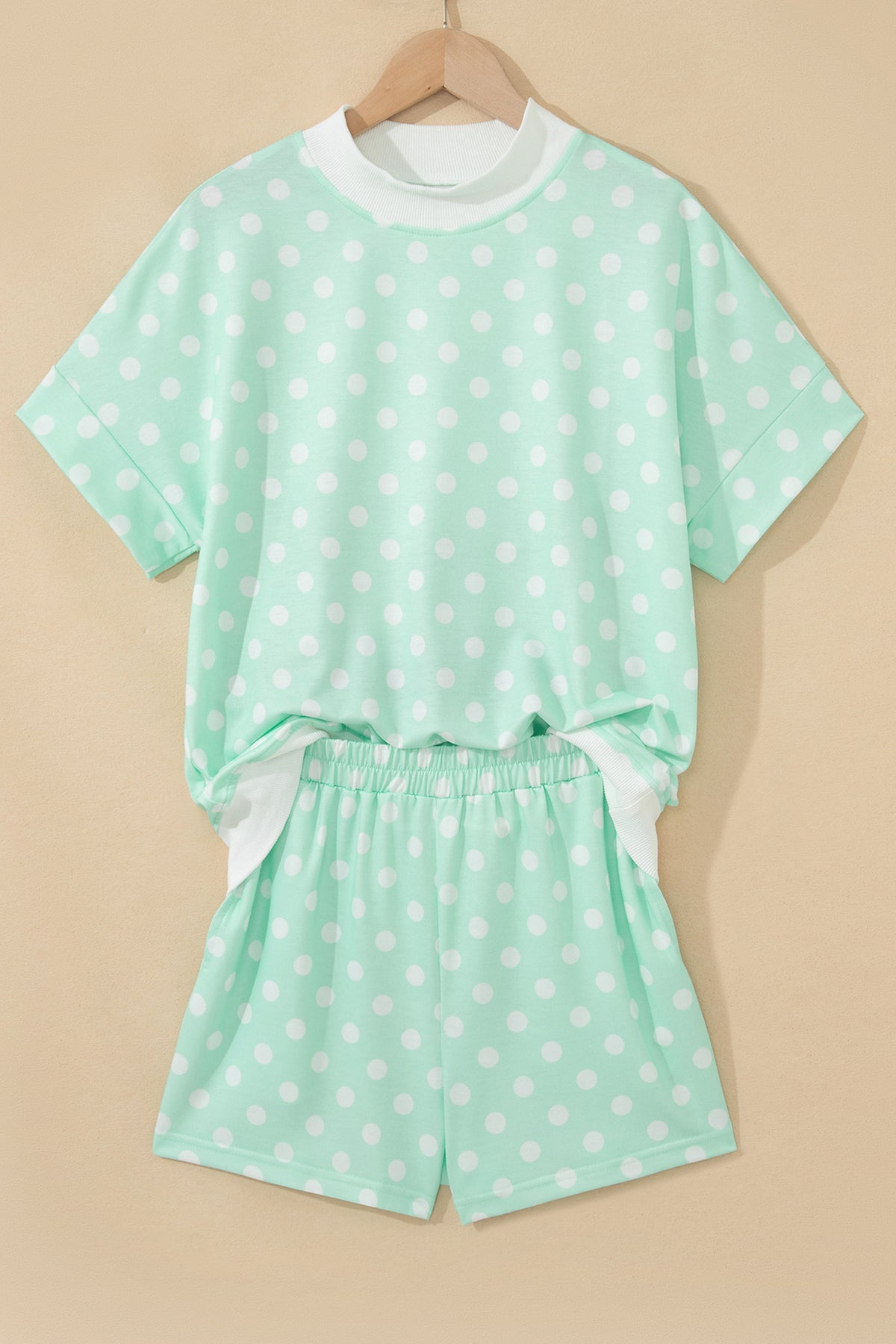 Women's Pink Polka Dot Print Color Block Trim Mock Neck Shorts Two-Piece Set