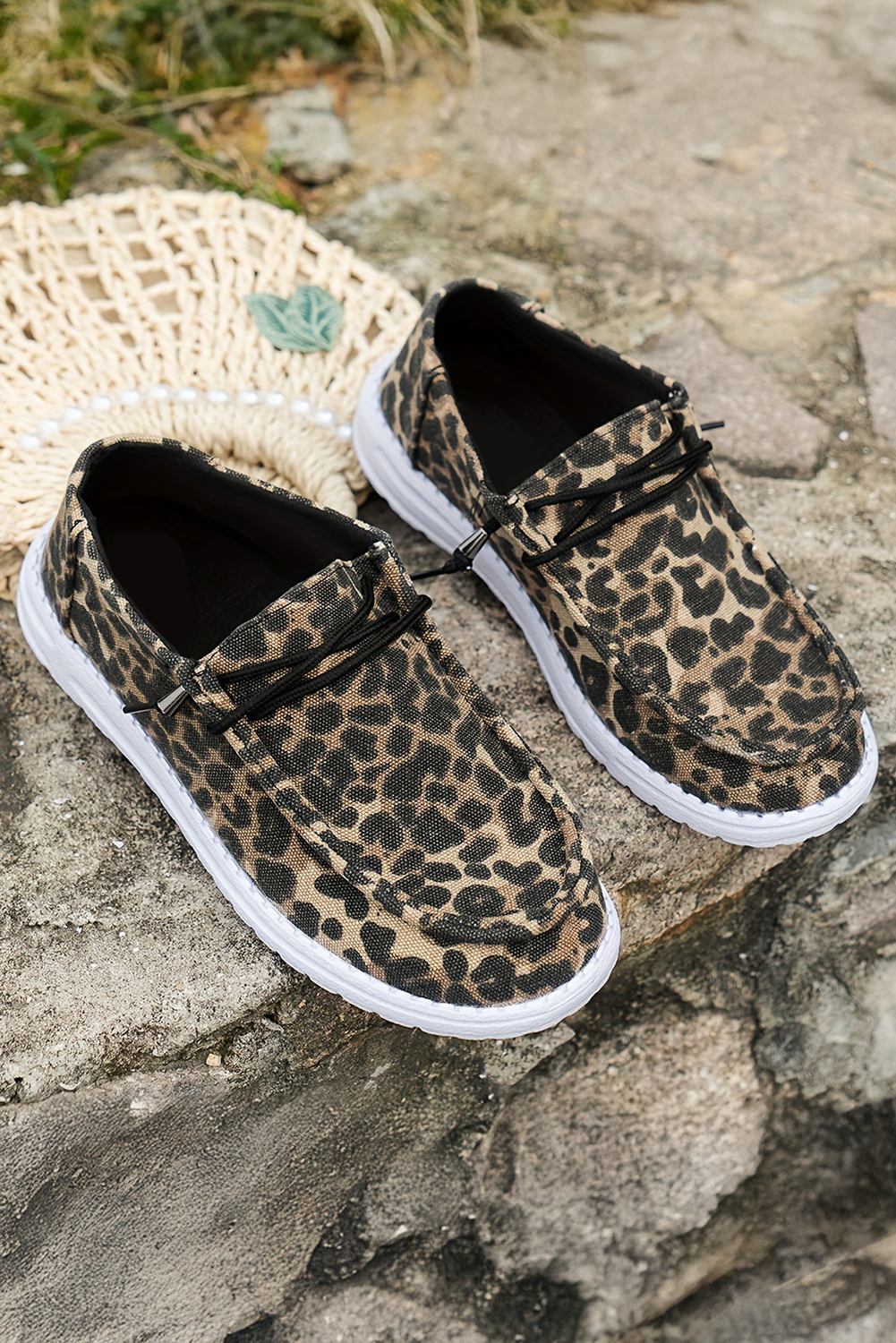 Coffee Lace-up Decor Leopard Canvas Sneakers