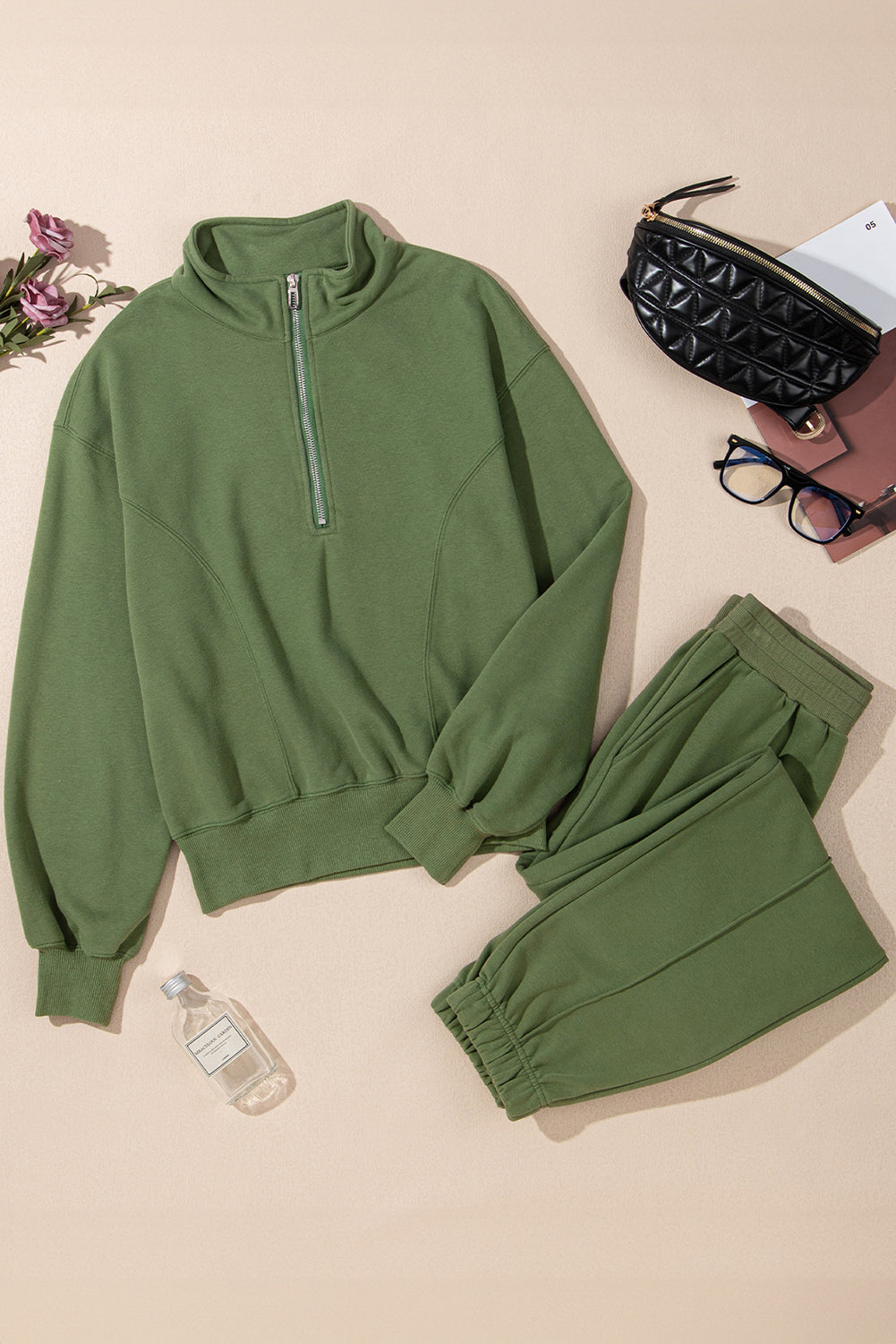 Women's Vineyard Green Half Zip up Pullover Active Top & Joggers Set