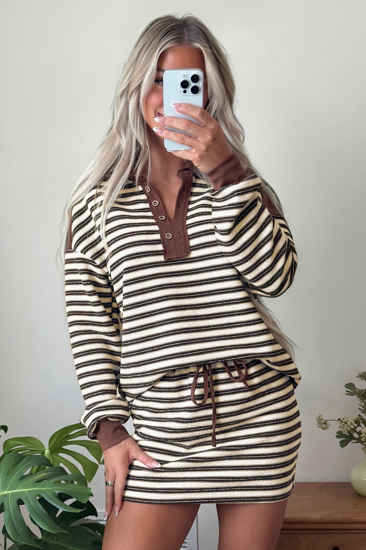 Women's Brown Stripe Contrast Trim Button Neck Long-Sleeve Top Drawstring Mini Skirt Set