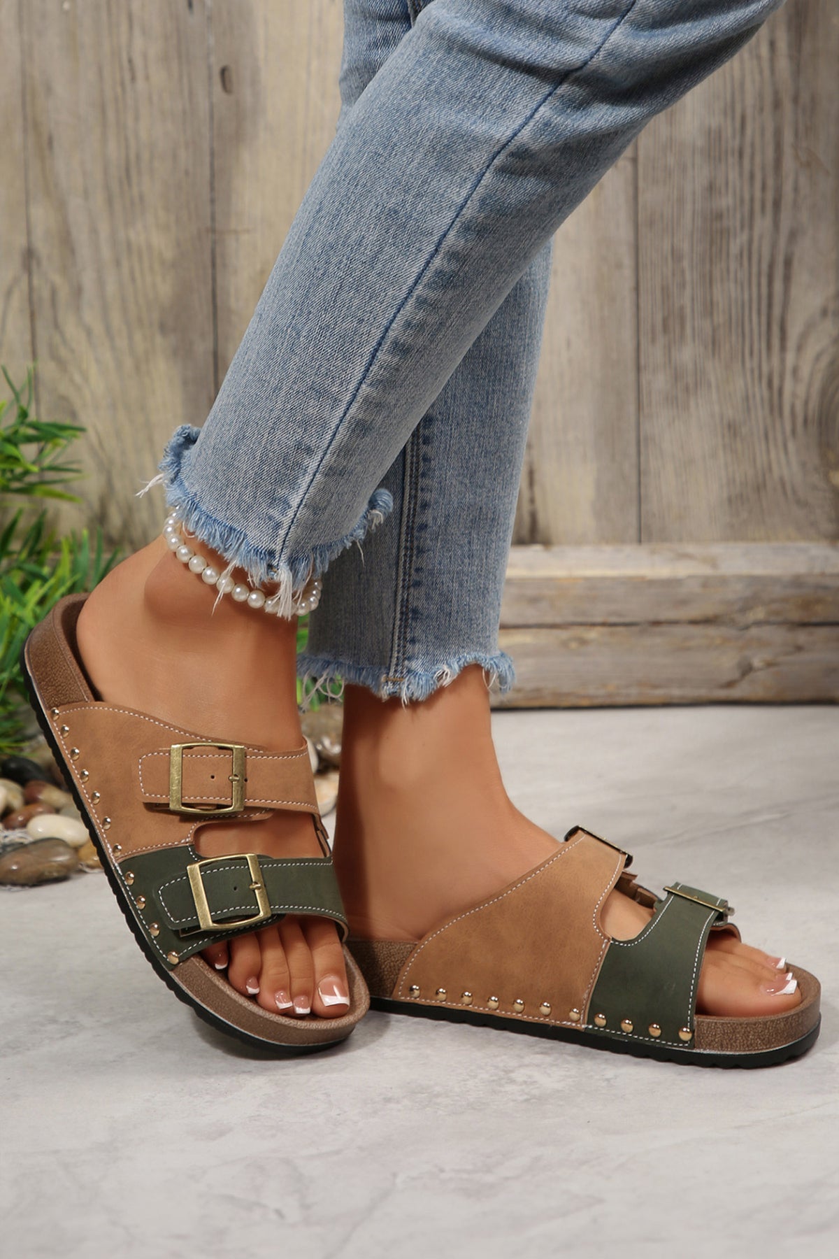 Deep Green Retro Buckle Cutout Straps PU Leather Studded Sandals
