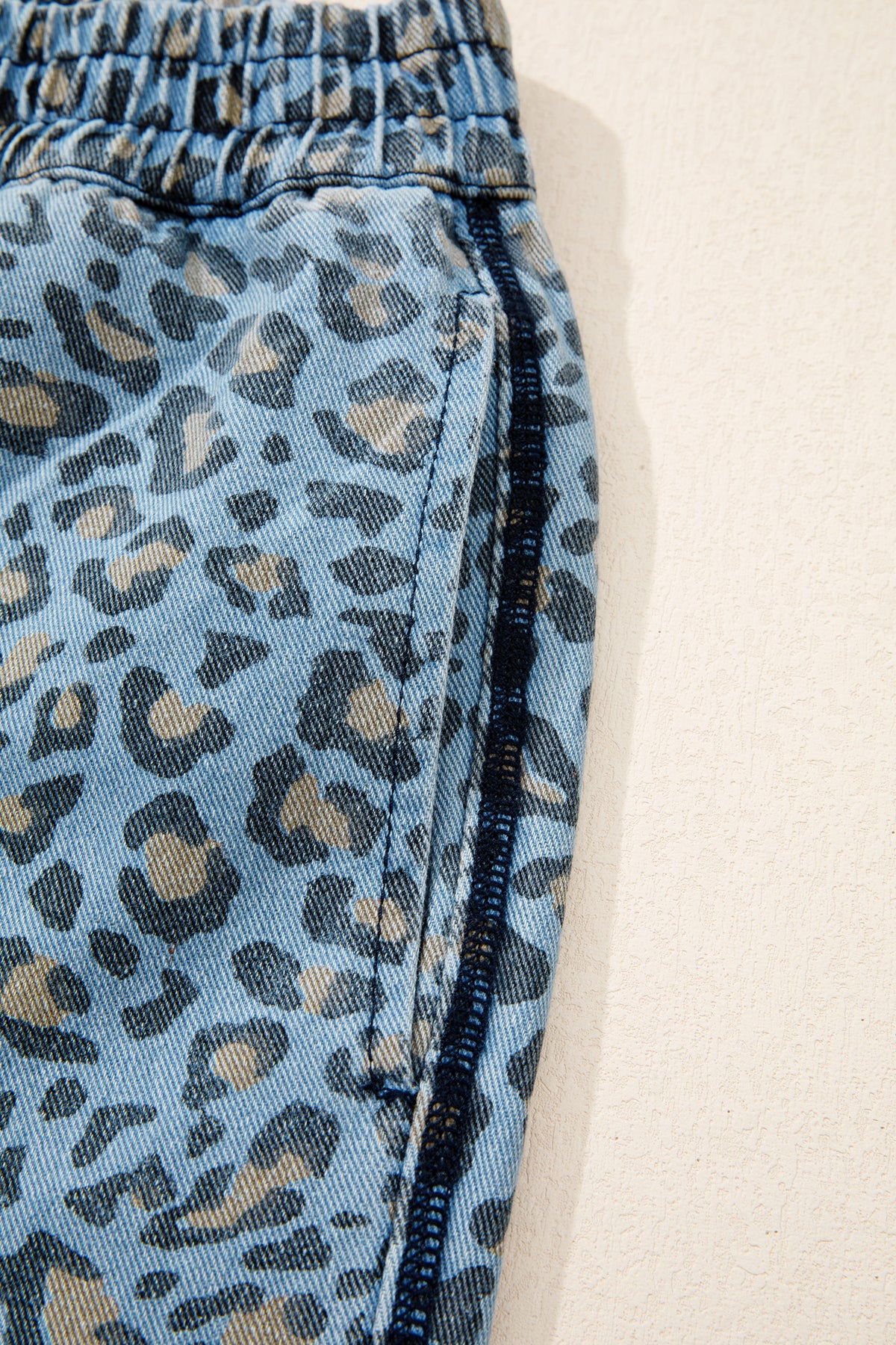 Blue Leopard Print Exposed Seam Wide Leg Drawstring Jeans