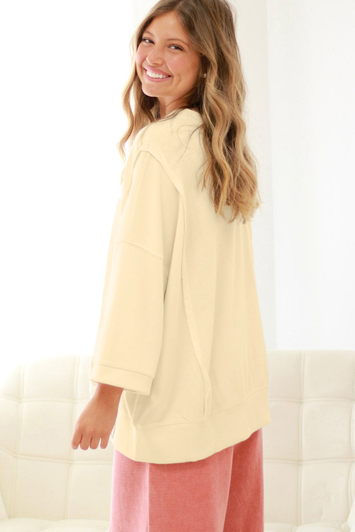 Beige Plus Size Raw-Seam Detail Floral Bow Patched Relaxed Pullover
